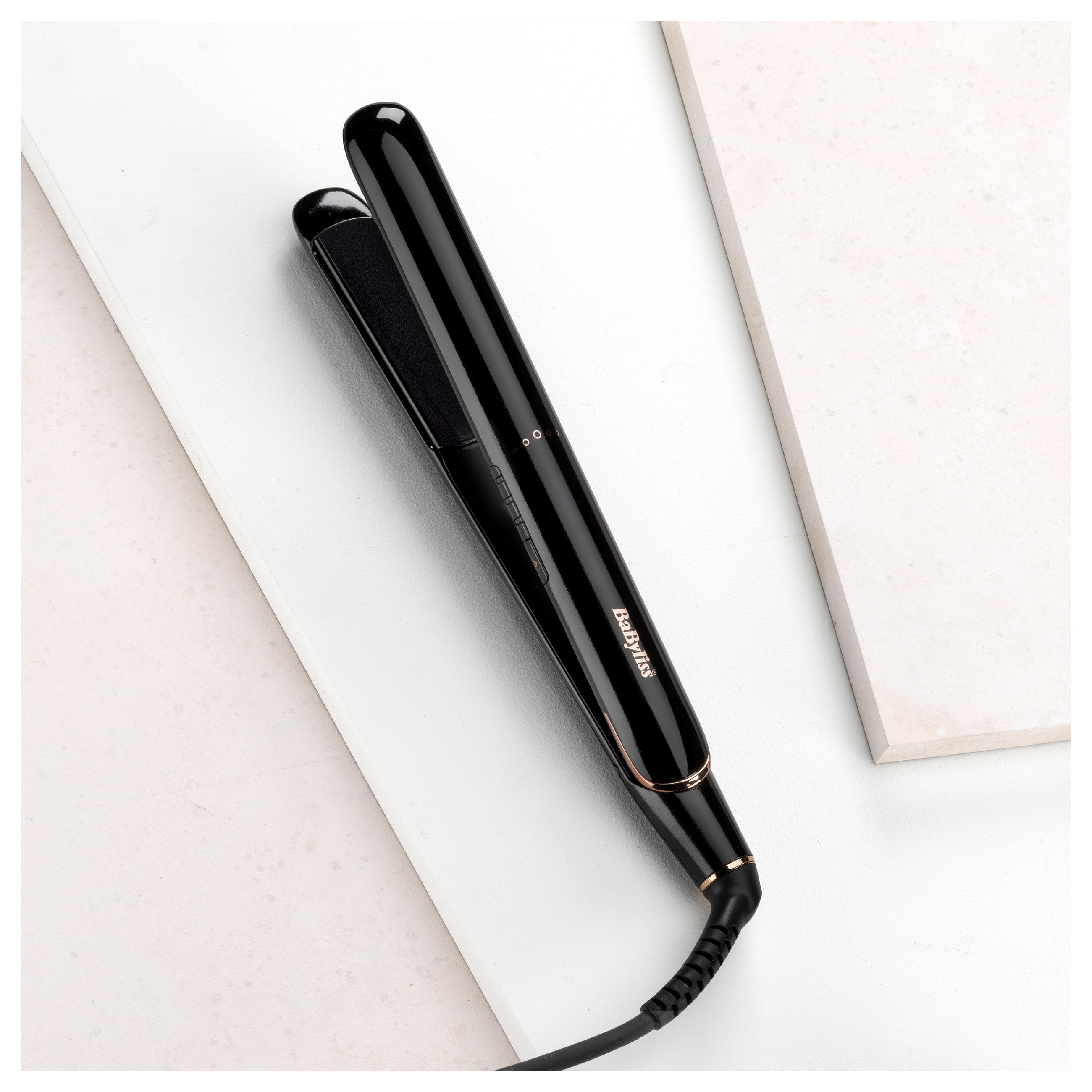 Drejtuese për flokë BaByliss Smooth Finish ST250E / Titanium-Ceramic / Ionic / 3 Temperatura / 230°C / Universal Voltage – Zezë - 7