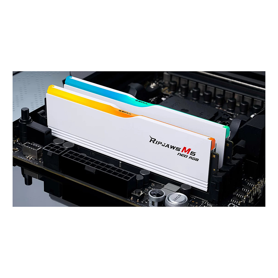 RAM Memorie DDR5 G.Skill Ripjaws M5 RGB / 64GB (2x32GB) / DIMM / 6000MHz / CL30 / 288-pin - 6