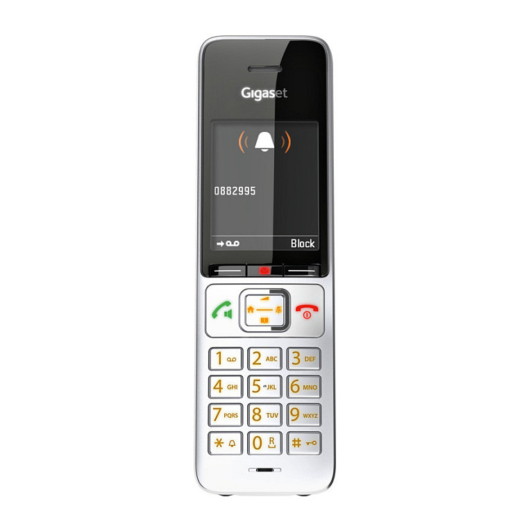 Telefon i thjeshtë Gigaset COMFORT 500A Trio / 2.2" / DECT & Hands-Free / 3 Aparatë - Zezë/Argjendtë - 12