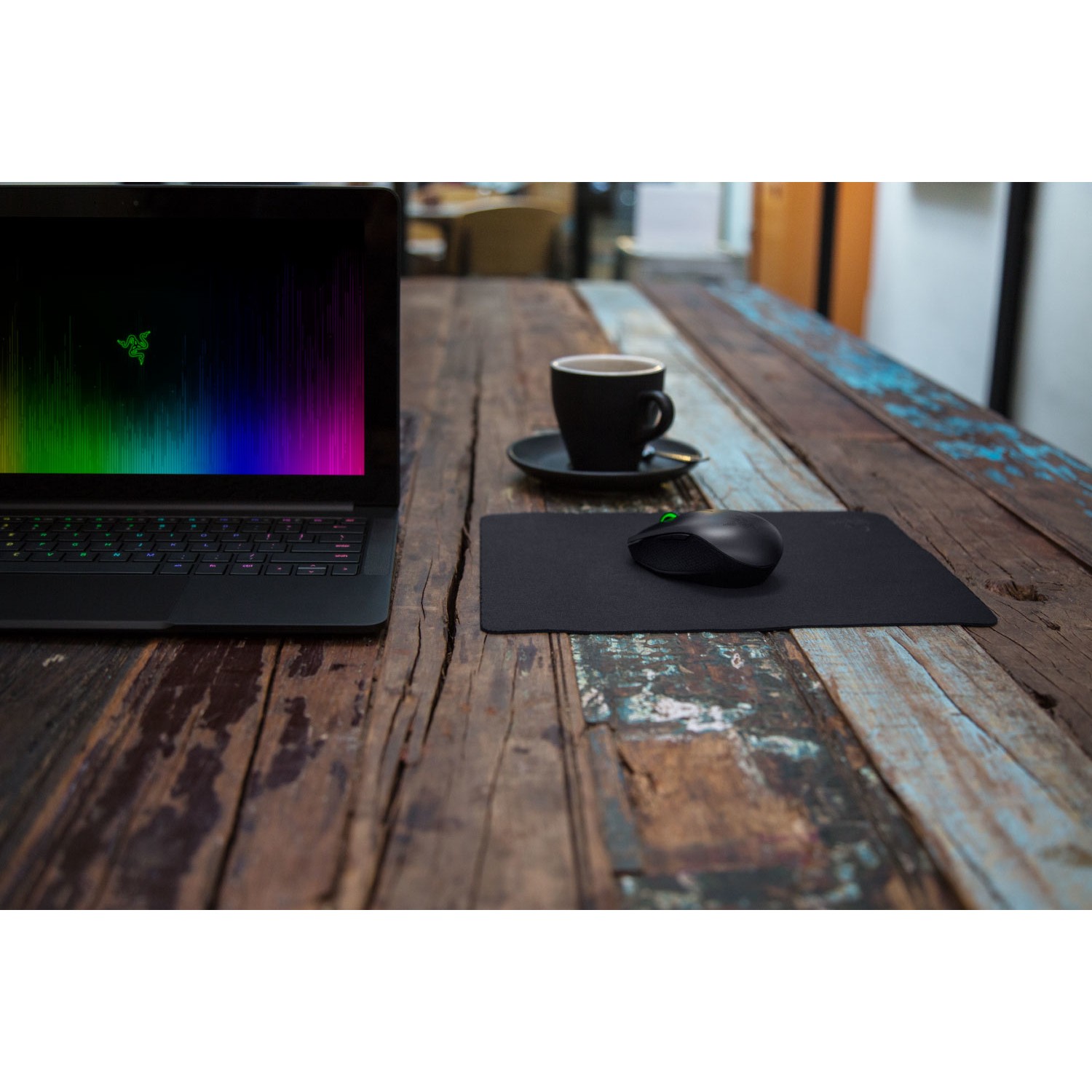 Mauspad Gaming Razer Goliathus Mobile Stealth Edition / Sipërfaqe Tekstile / Dizajn i Hollë dhe Fleksibël / 215 × 270 × 1.5 mm - Zezë - 5