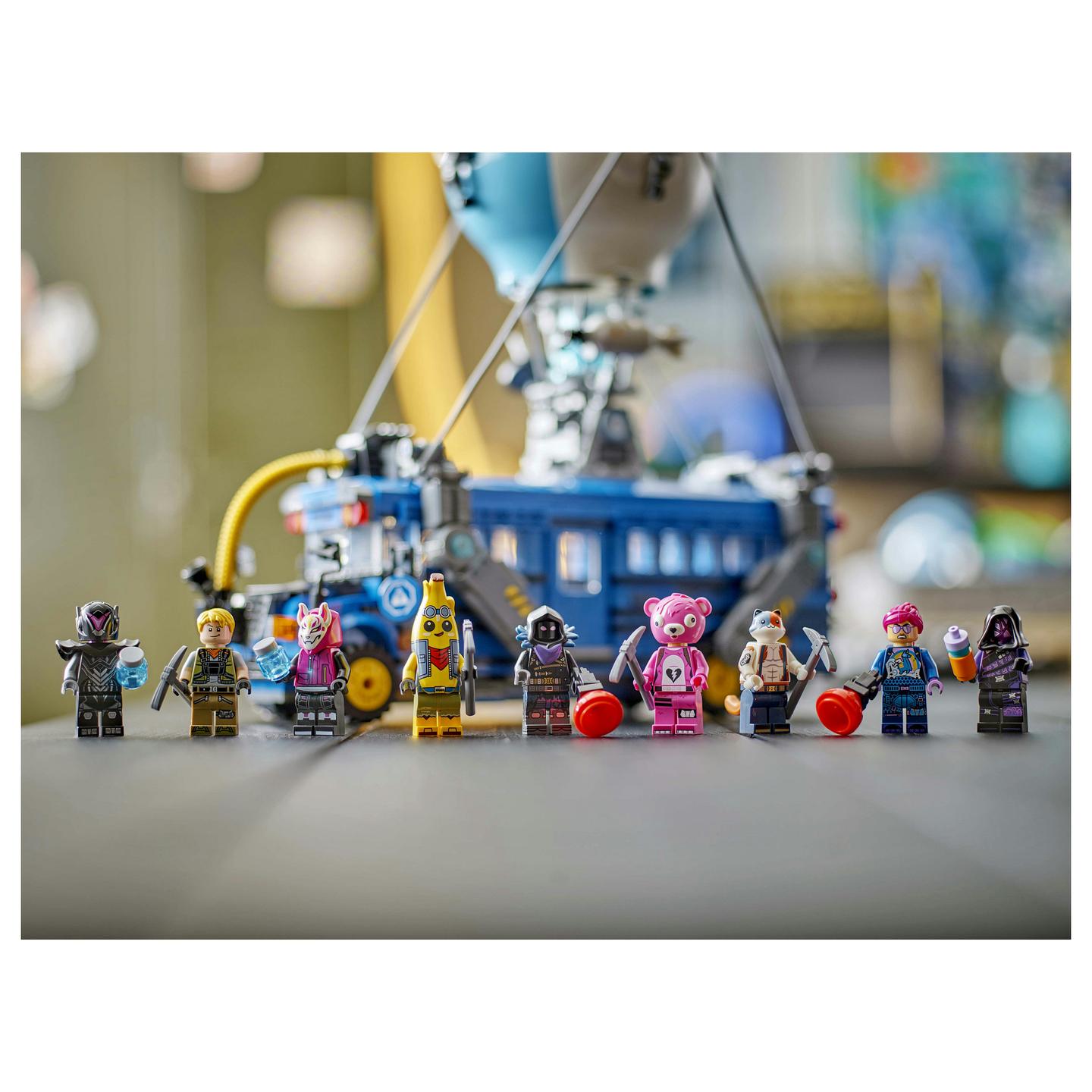 LEGO Fortnite Battle Bus 77073 - 22