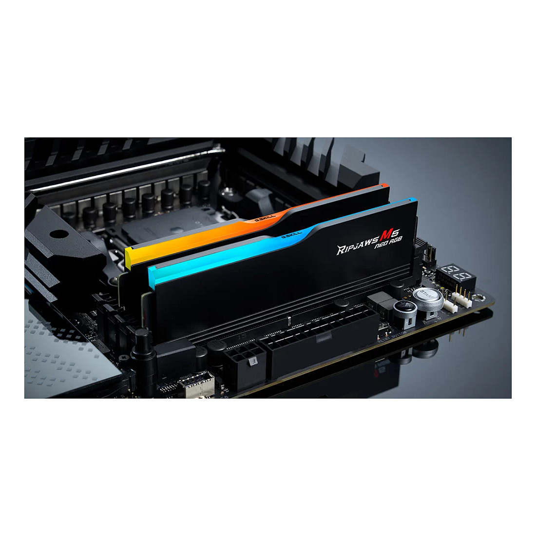 RAM Memorie DDR5 G.Skill Ripjaws M5 RGB / 64GB (2x32GB) / DIMM / 6000MHz / CL32 / 288-pin - 6