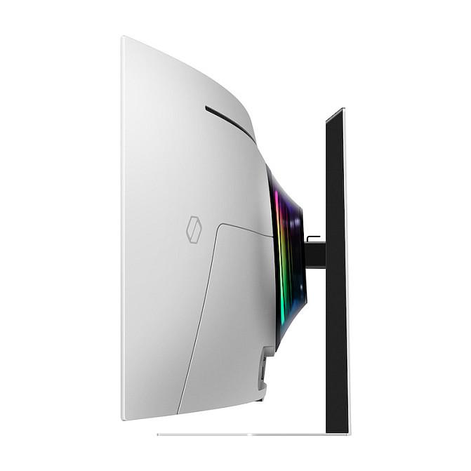 Monitor Gaming Samsung Odyssey OLED G9 G95SD LS49DG950SUXDU / 49" / DQHD OLED Curved / 240Hz / 0.03ms / HDMI+DisplayPort+USB-C - Argjend - 12