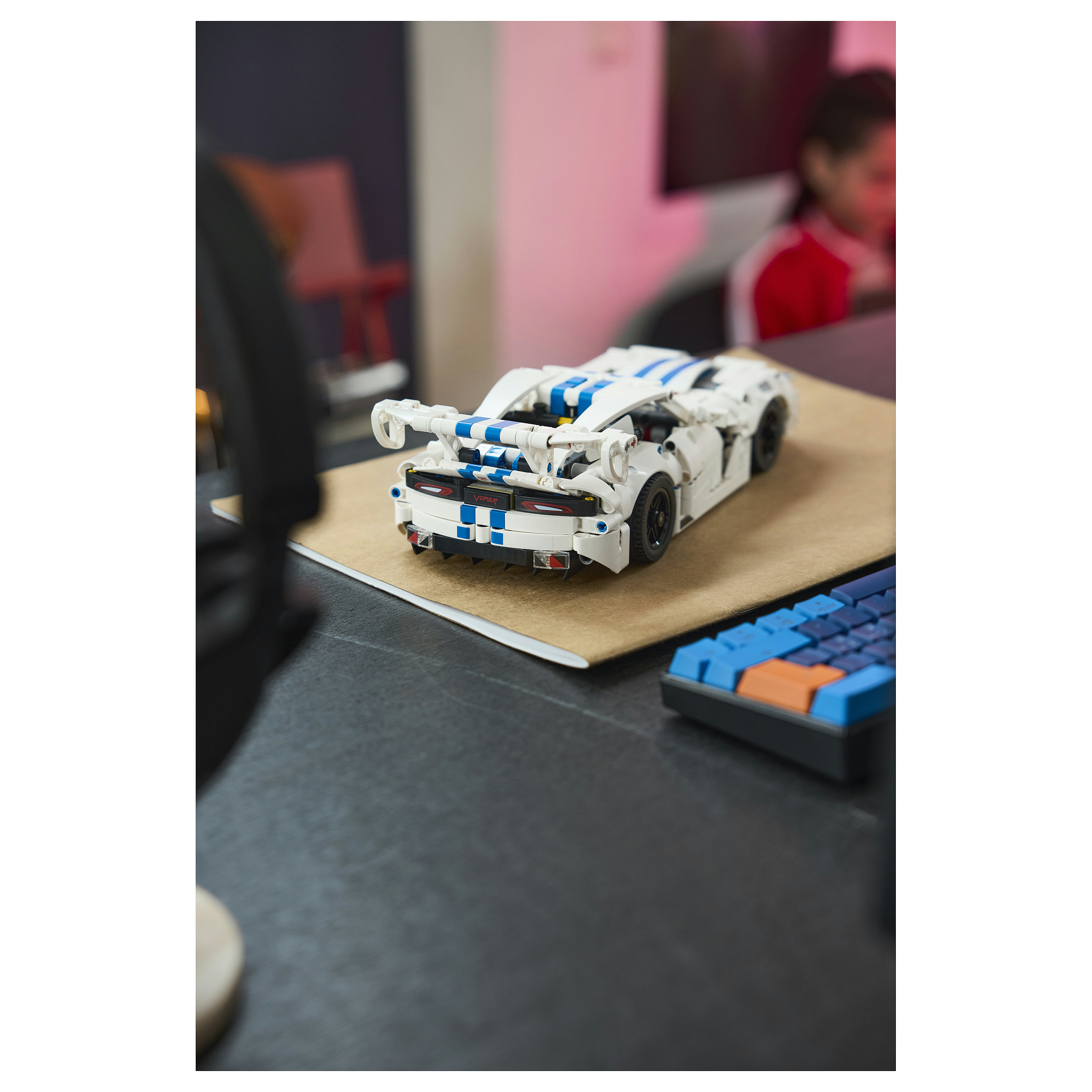 LEGO Technic 42234 - 4