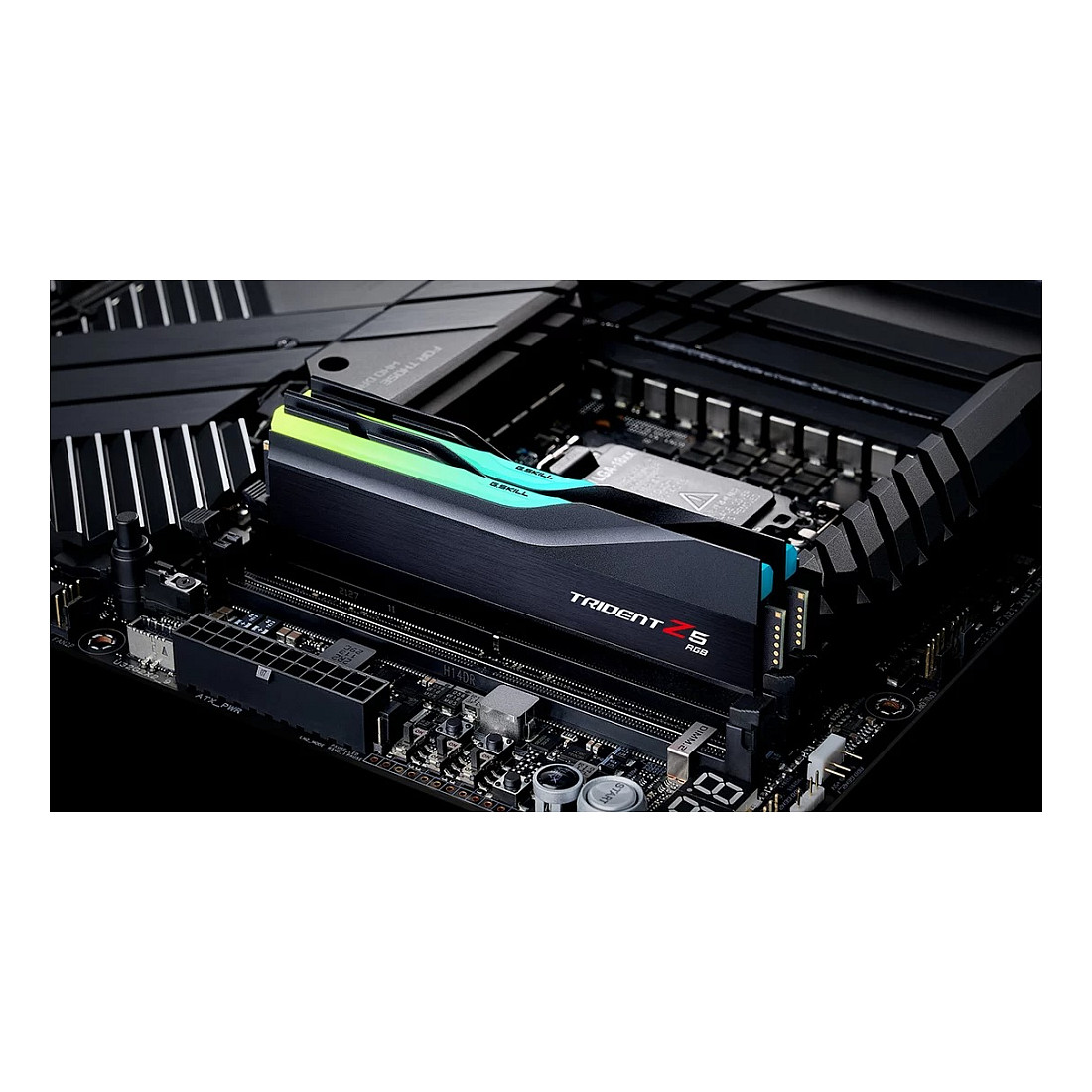 RAM Memorie DDR5 G.Skill Trident Z5 RGB / 128GB (2x64GB) / DIMM / 6000MHz / CL34 / 288-pin - 2