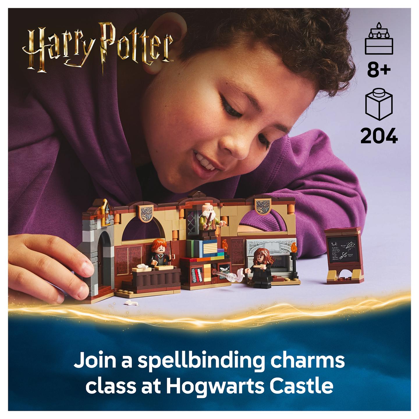 LEGO Harry Potter Hogwarts Castle: Charms Class - 27