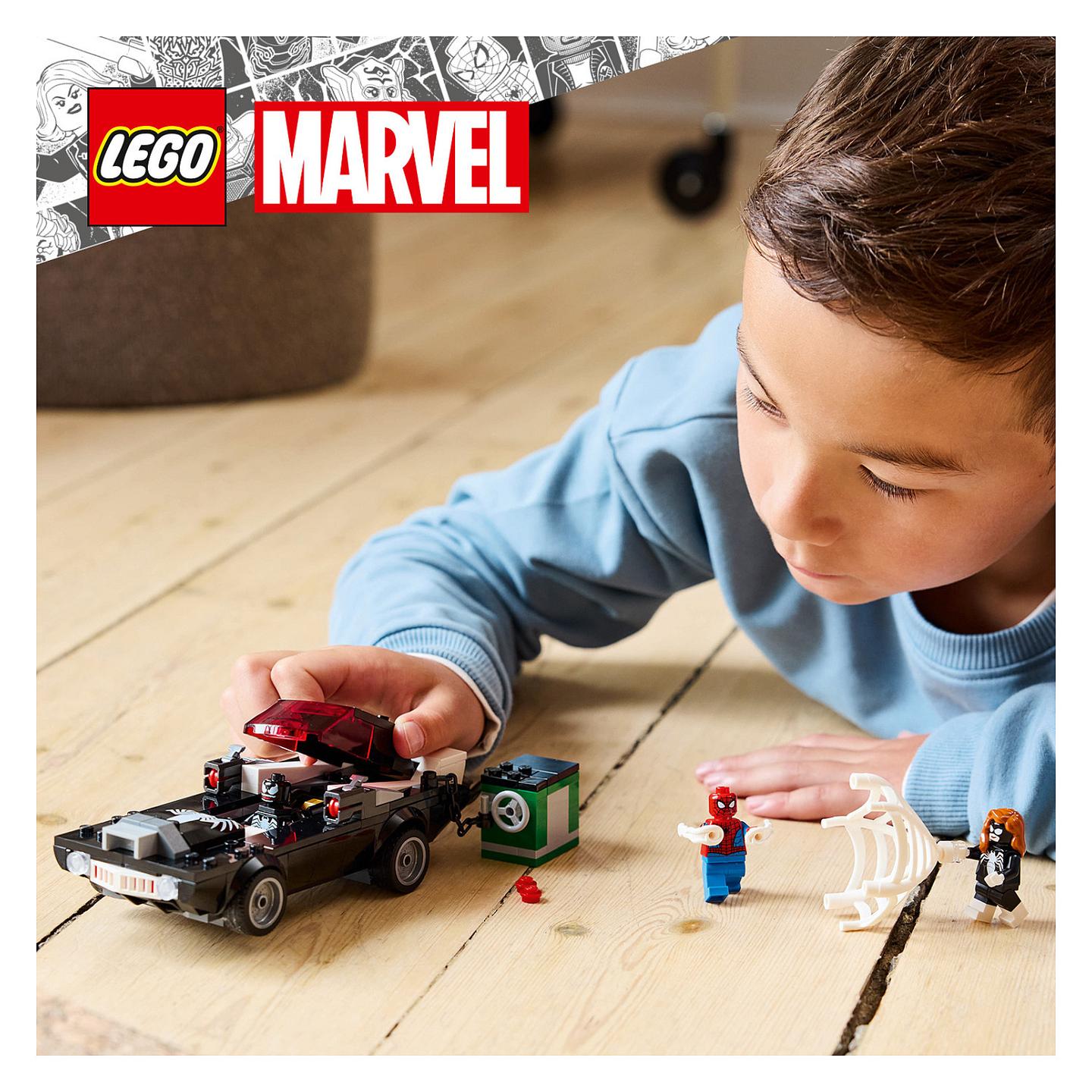 LEGO Marvel Spider-Man vs. Venom Muscle Car 76309 - 21