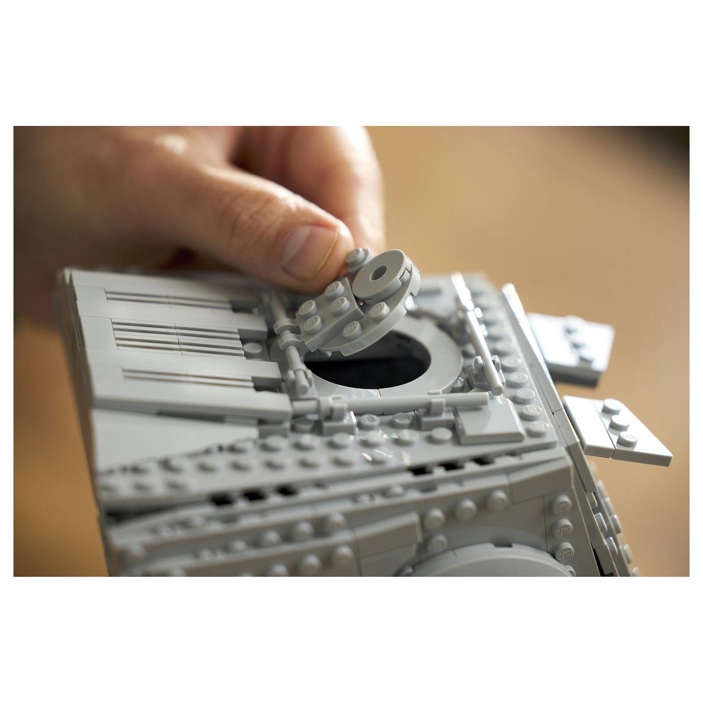 LEGO Star Wars AT-ST Walker - 19