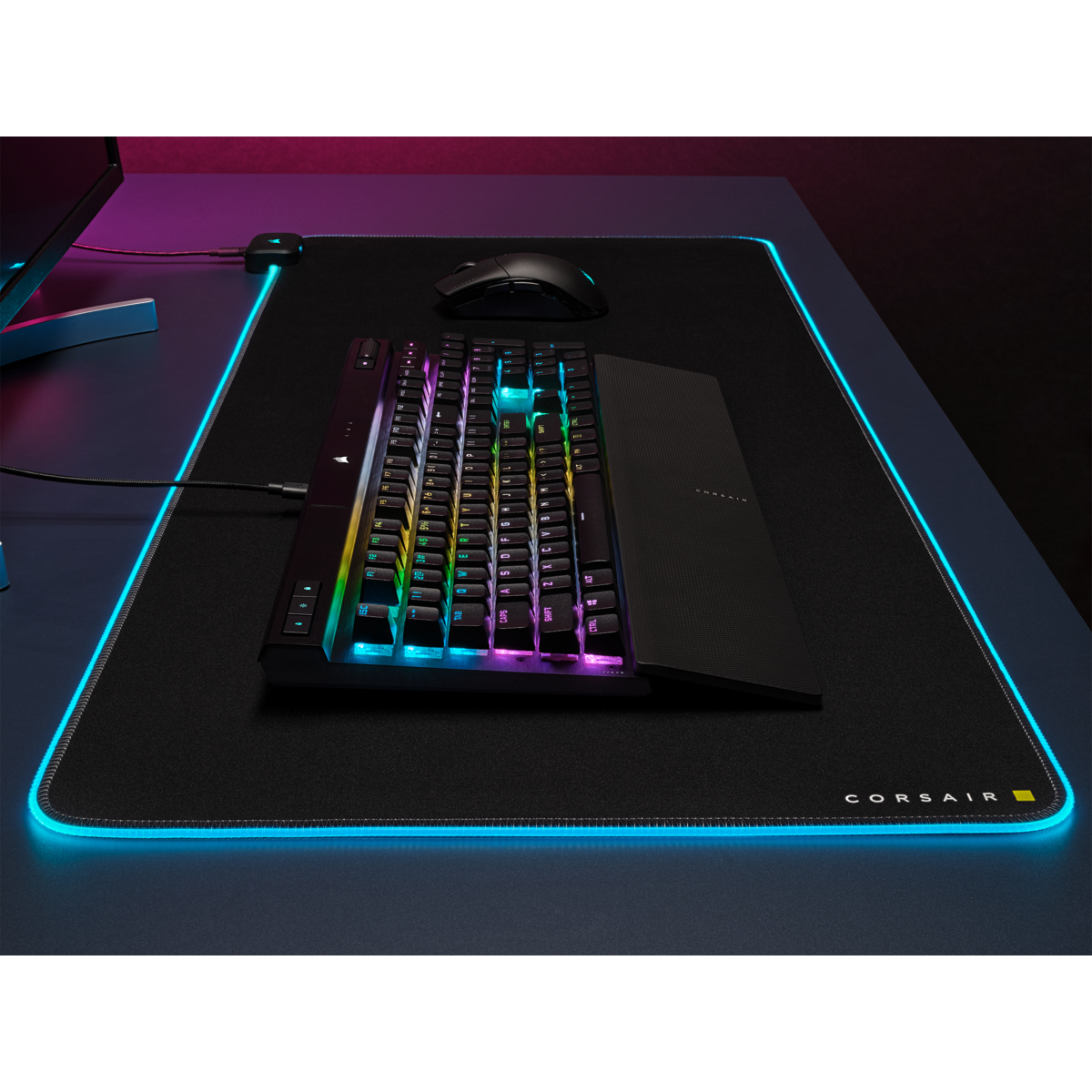 Tastierë Gaming Corsair K70 RGB PRO / Wired / Full-Size / Mekanike / CHERRY MX Speed Silver / RGB / USB-C - Zezë - 5