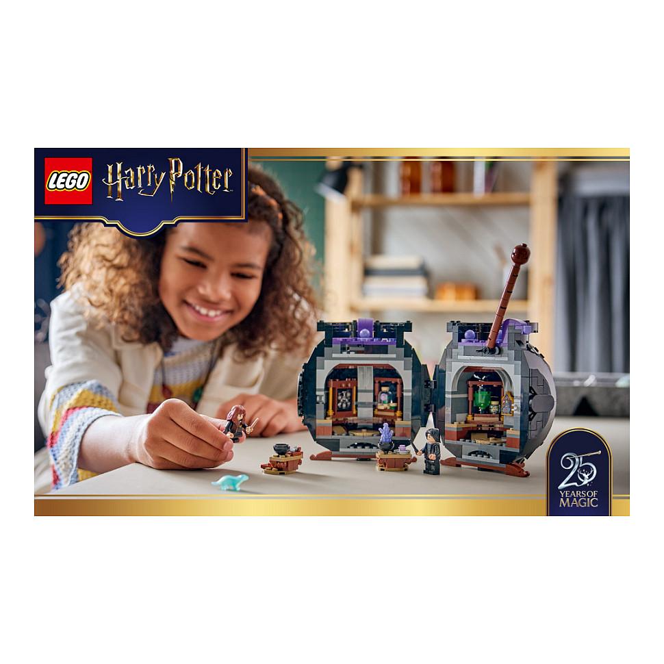LEGO Harry Potter Cauldron: Secret Potions Classroom 76464 - 22