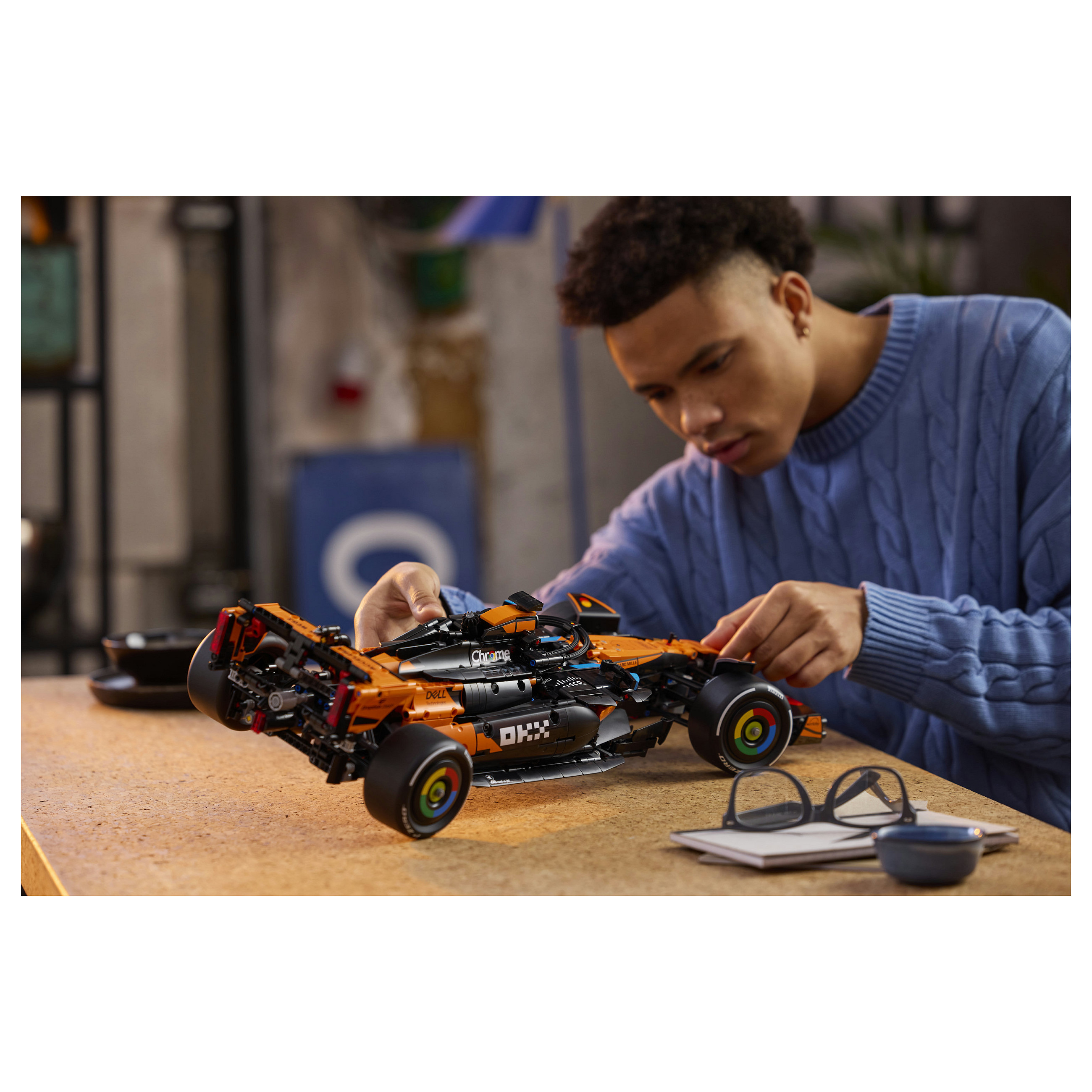 LEGO Technic 42228 - 3