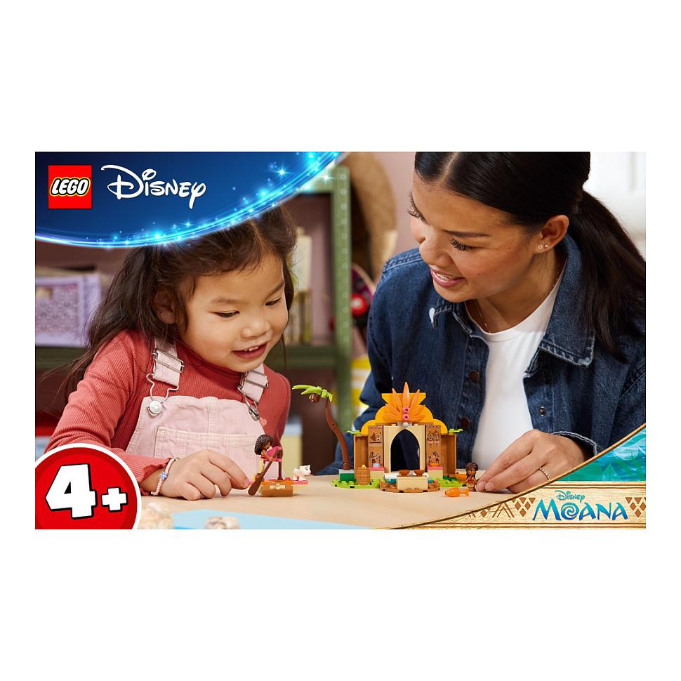 LEGO Disney Princess Moana’s Hut and Boat 43282 - 23