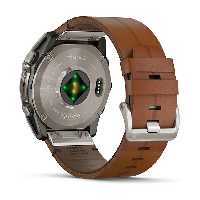 Orë e Mençur Garmin fēnix 8, 51mm, AMOLED, Sapphire, GPS, Titan, Rrip Lëkure - Hiri/Kafe - 4