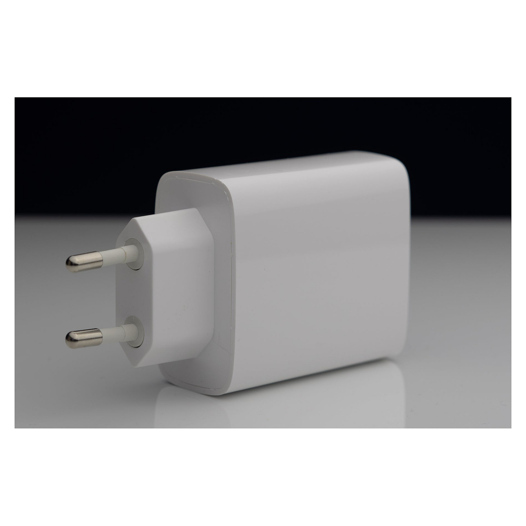 Karikues XtremeMac XWH-SPC30-03 / 30W / USB-C / PD 3.0 / Fast Charging - Bardhë - 3