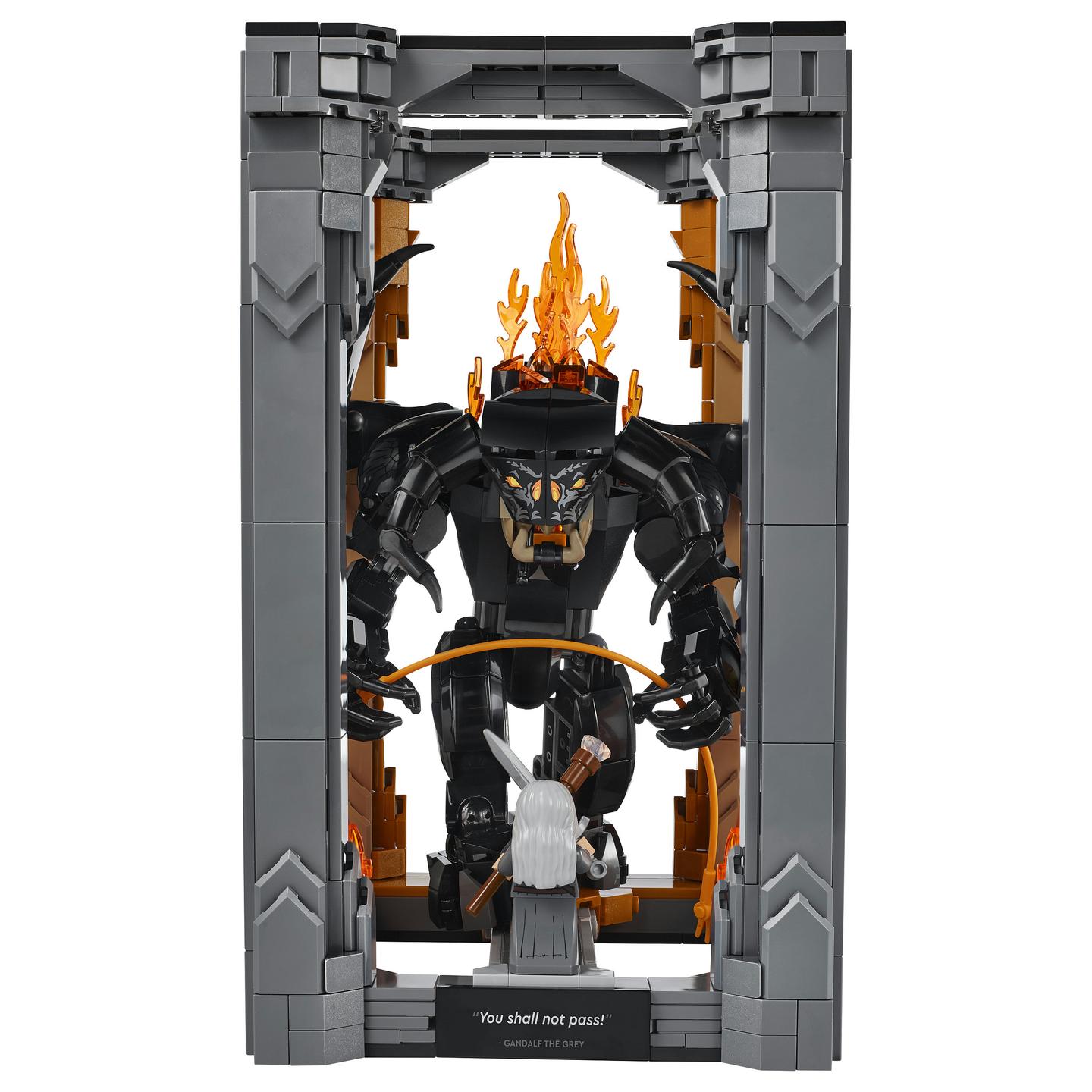 LEGO Icons The Lord of the Rings: Gandalf vs. Balrog 10367 - 2