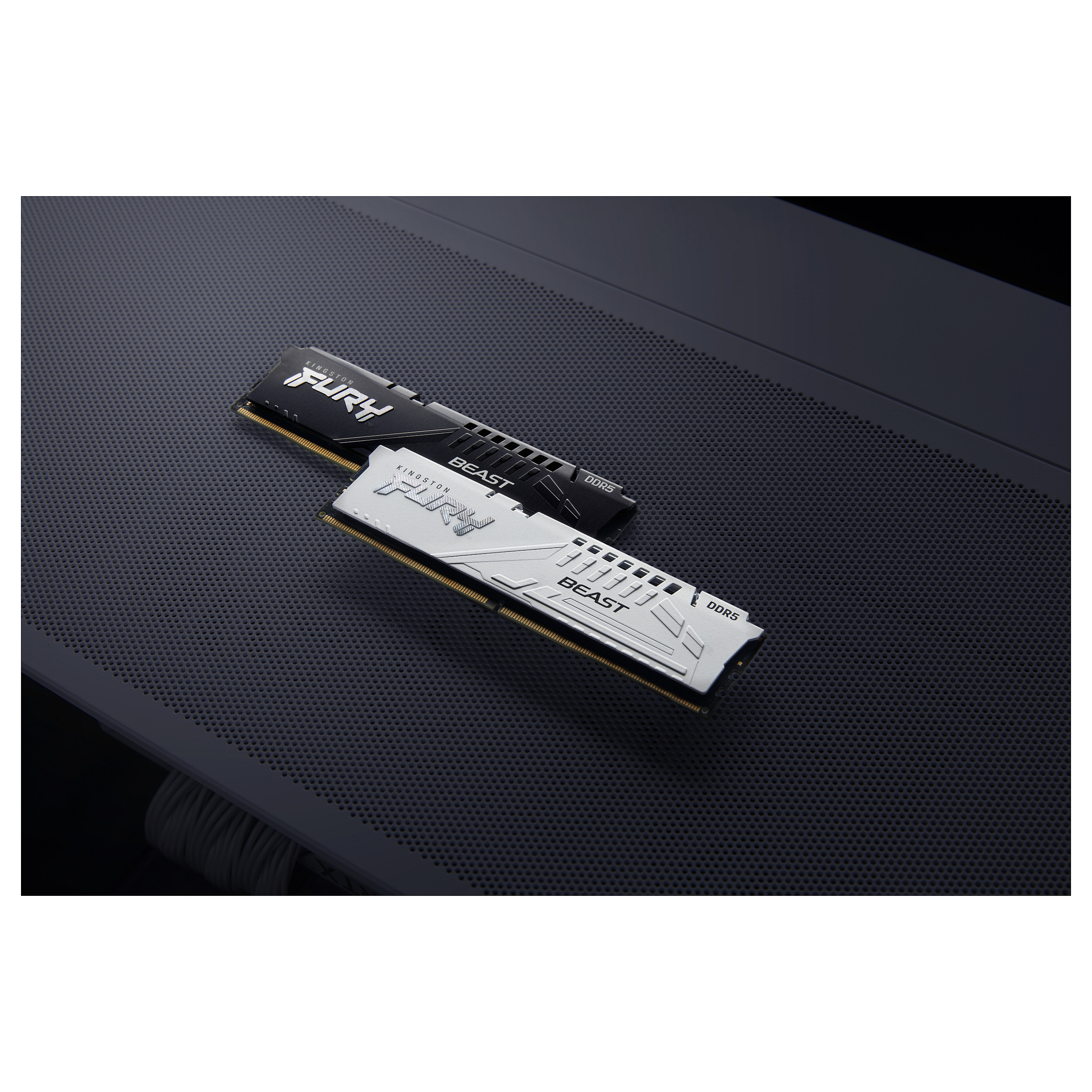 RAM Memorie DDR5 Kingston FURY Beast 16GB / 5600MT/s CL40 Bardhë - 5