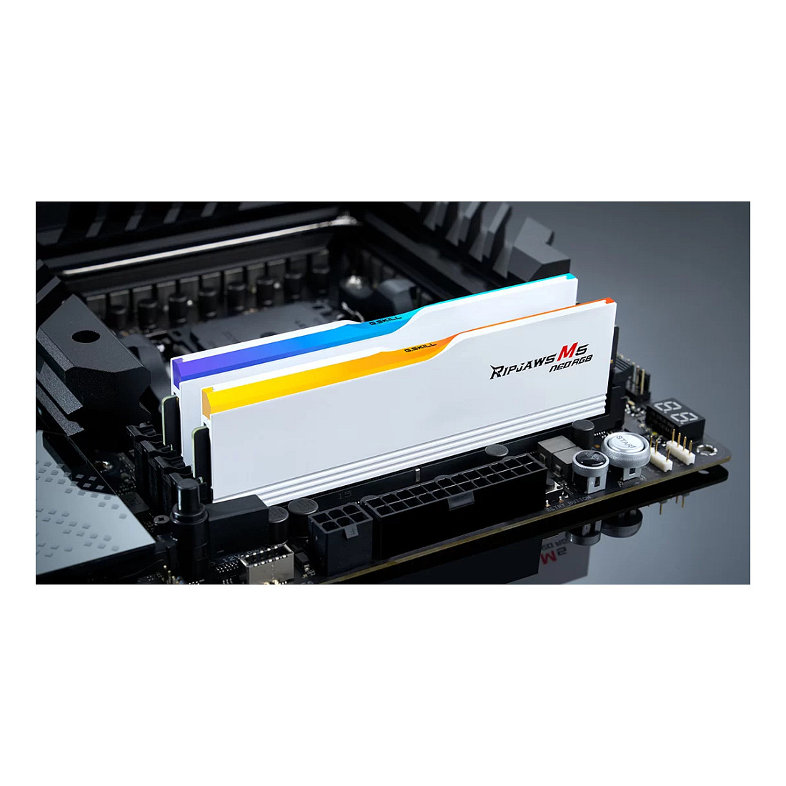 RAM Memorie DDR5 G.Skill Ripjaws M5 RGB / 64GB (2x32GB) / DIMM / 6000MHz / CL30 / 288-pin - 2