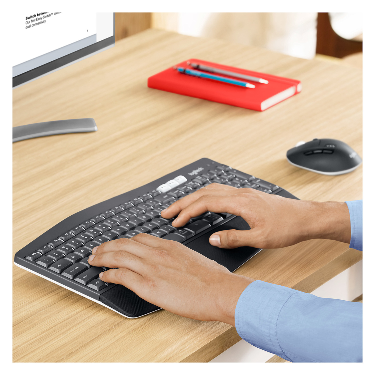 Combo (TastierĂ«&Maus) Logitech MK850 Performance Wireless Combo / Bluetooth + USB Unifying / 101 Taste / 8 Butona / Advanced Optical Tracking â ZezĂ« - 12