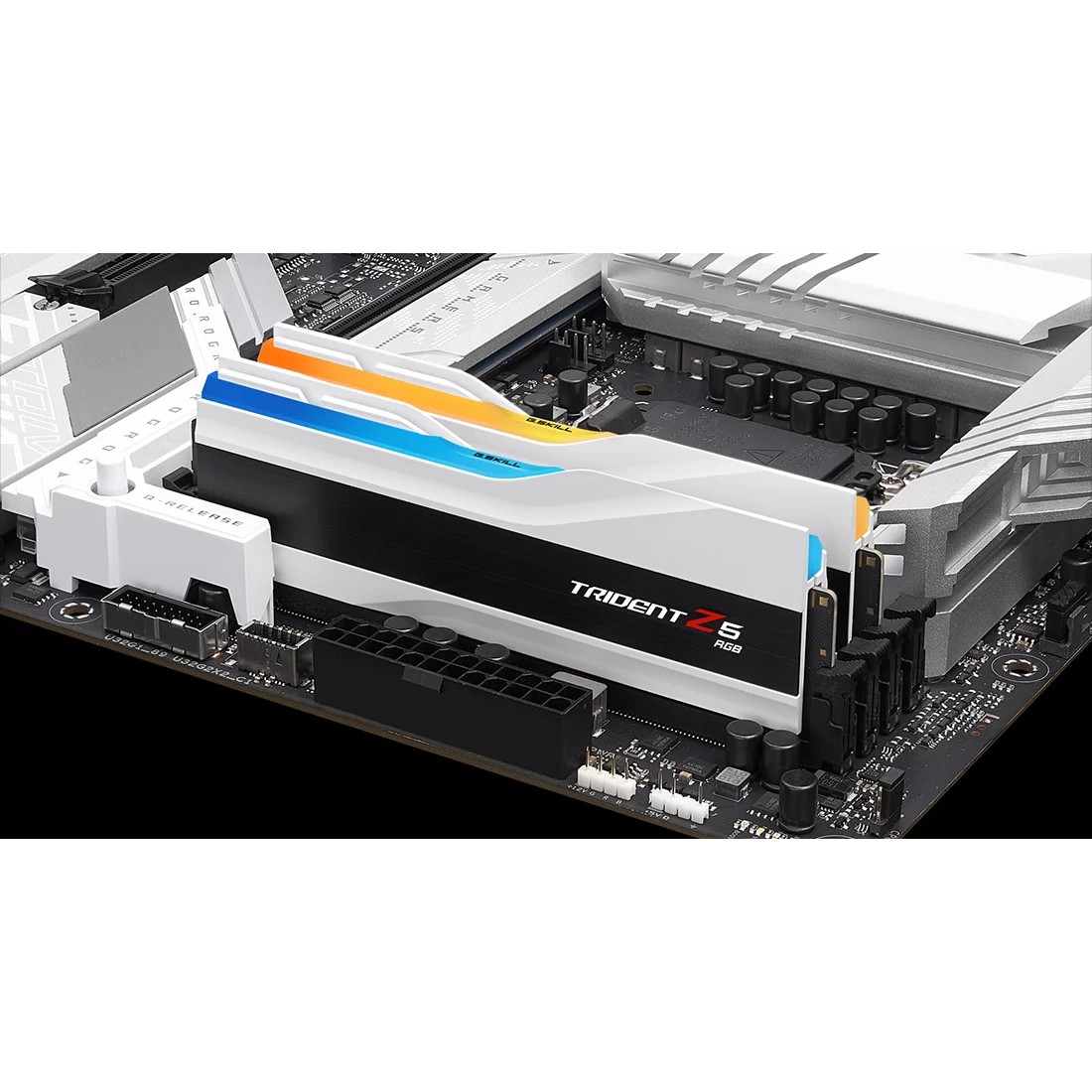RAM Memorie DDR5 G.Skill Trident Z5 RGB / 48GB (2x24GB) / DIMM / 7200MHz / CL36 / 288-pin - Bardhë - 6