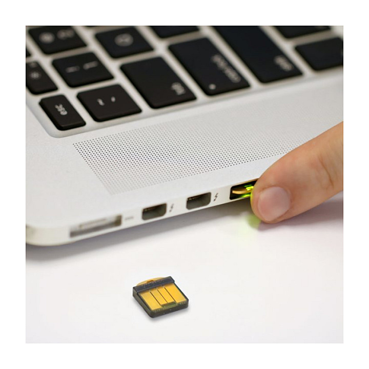 Çelës Sigurie YUBICO YubiKey 5 Nano / USB-A - Zezë/Ari - 2