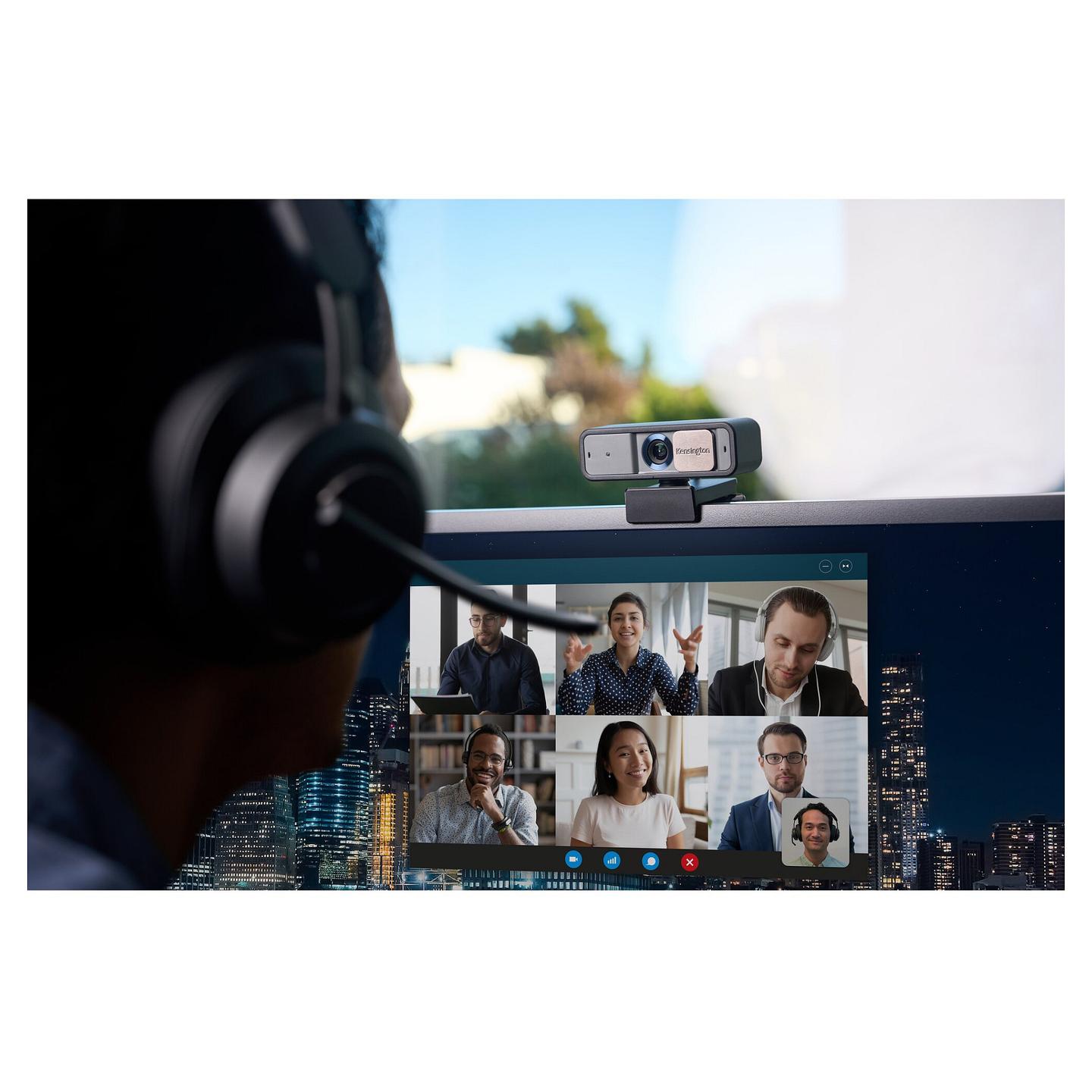 Webcam Kensington W2050 Pro / Full HD 1080p / 93° / Autofokus / 2 Mikrofona / Mbulesë Privatësie / USB - Zezë - 24
