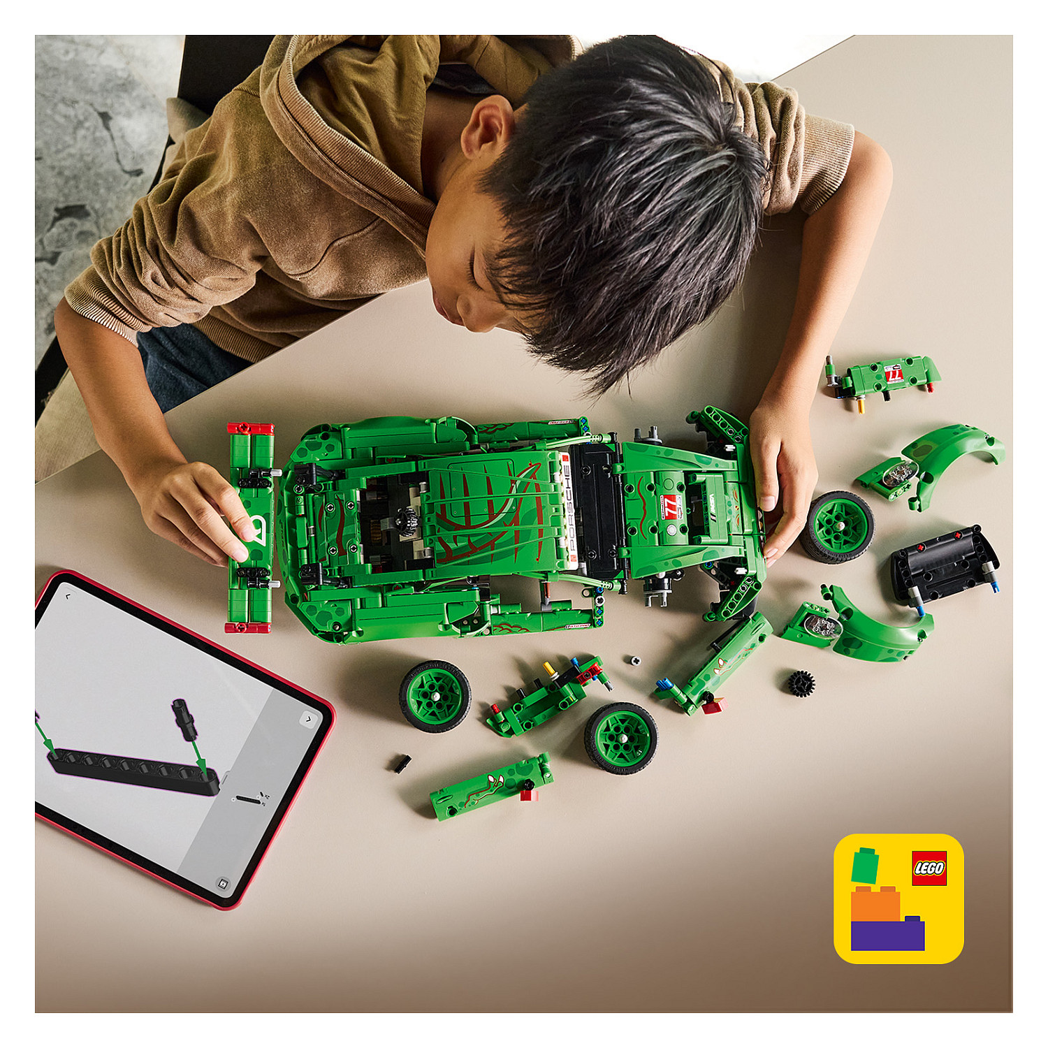 LEGO Technic Porsche 911 GT3 R REXY AO Racing Car 42224 - 22