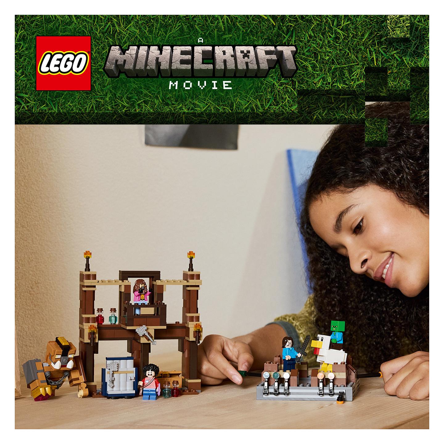 LEGO Minecraft Woodland Mansion Fighting Ring - 23