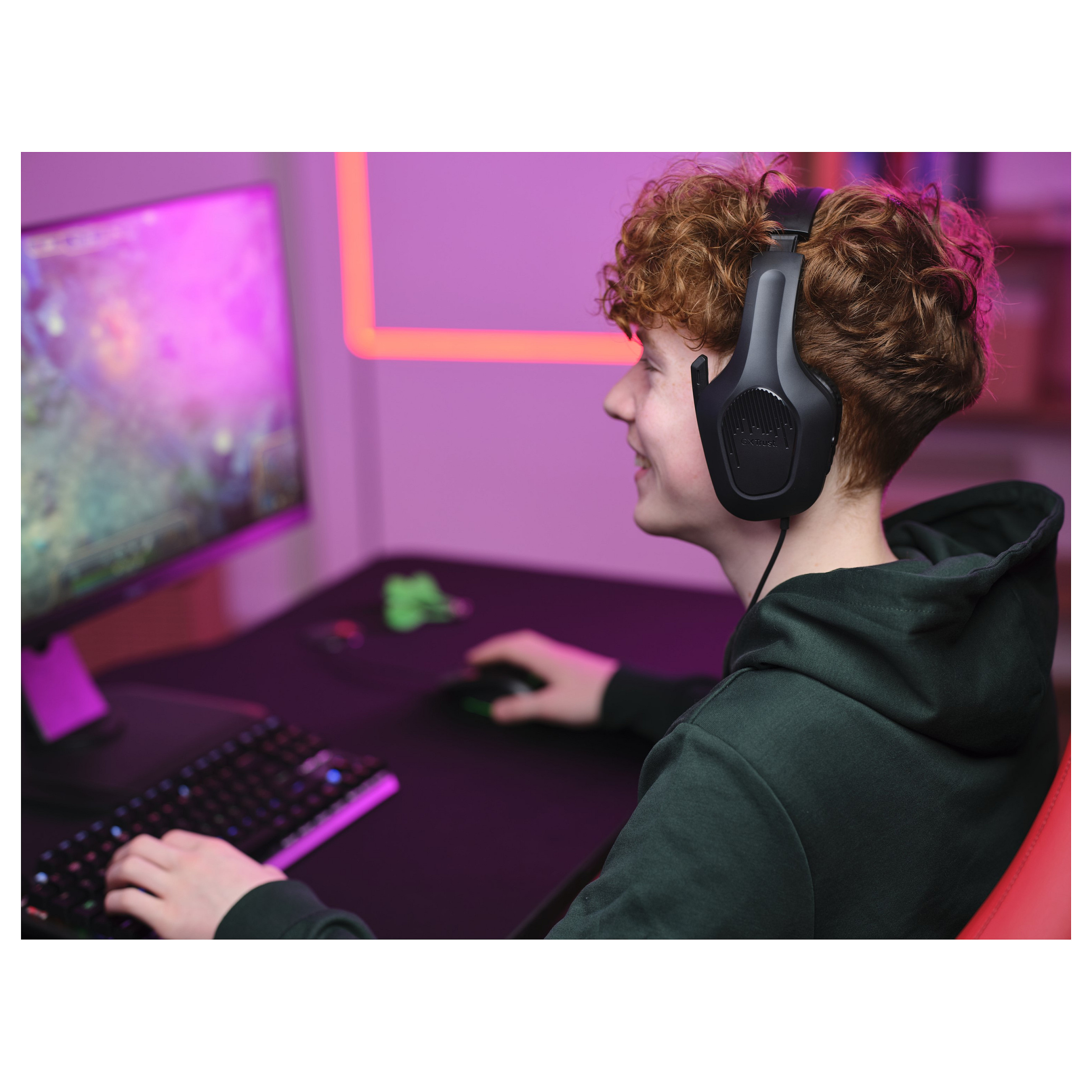 Kufje Gaming Trust GXT 415 Zirox / Wired / Over-Ear / 50 mm / 3.5 mm / Mikrofon / 2 m – Zezë - 8