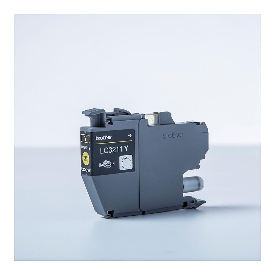 INK Brother Original Cartridge LC-3211 Y / up to 200 Pages (ISO/IEC 24711) – Verdhë - 3