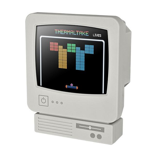 Ftohës për Procesor Thermaltake Retro 240 Ultra ARGB Sync / 240mm / 2x 120mm / 2500RPM / 85.29 CFM / 3.86mm-H2O / LCD 3.7" - Bezhe - 2