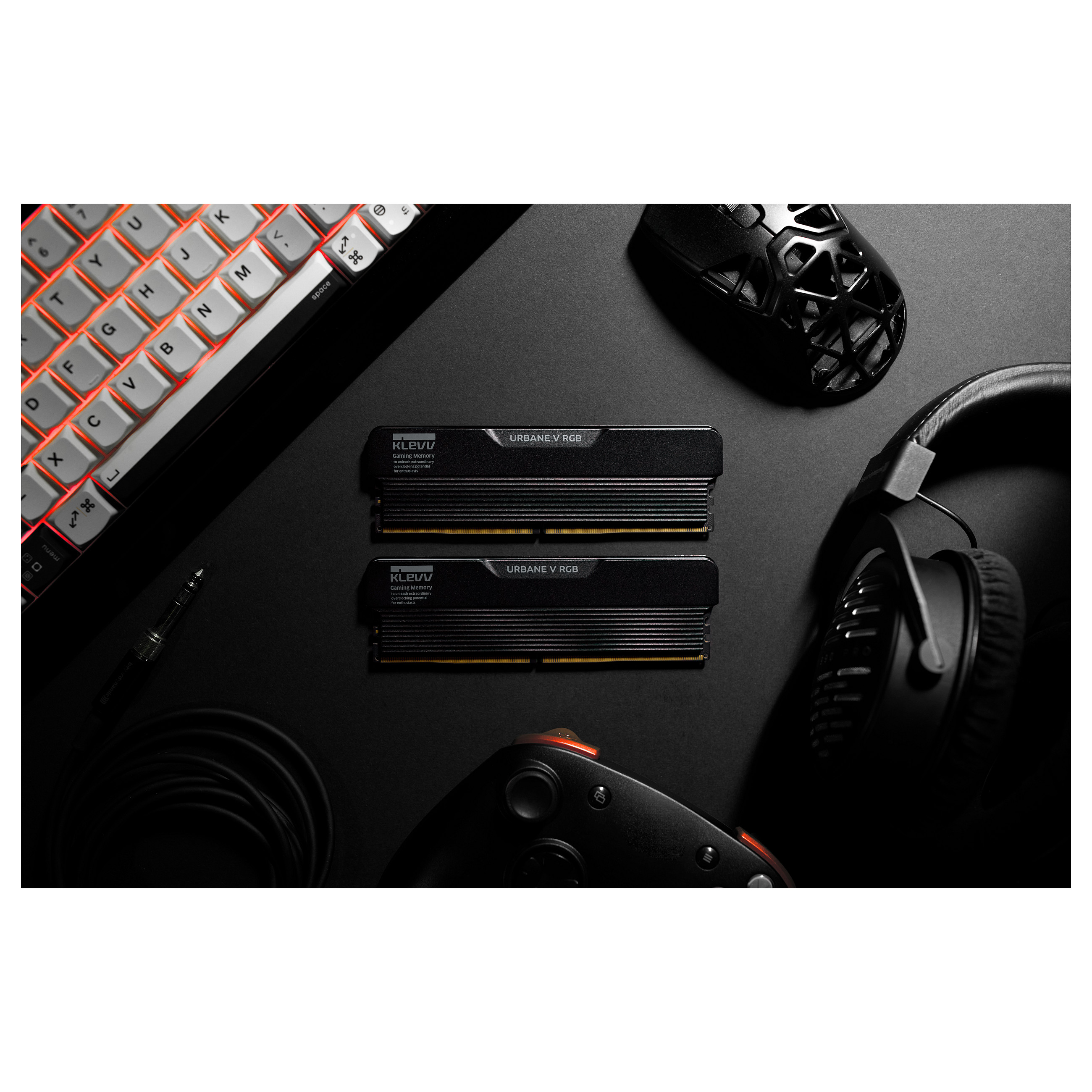 RAM Memorie DDR5 KLEVV Urbane V RGB / 32GB (2x16GB) / DIMM / 6000MHz / CL28 / 288-pin - Zezë - 28