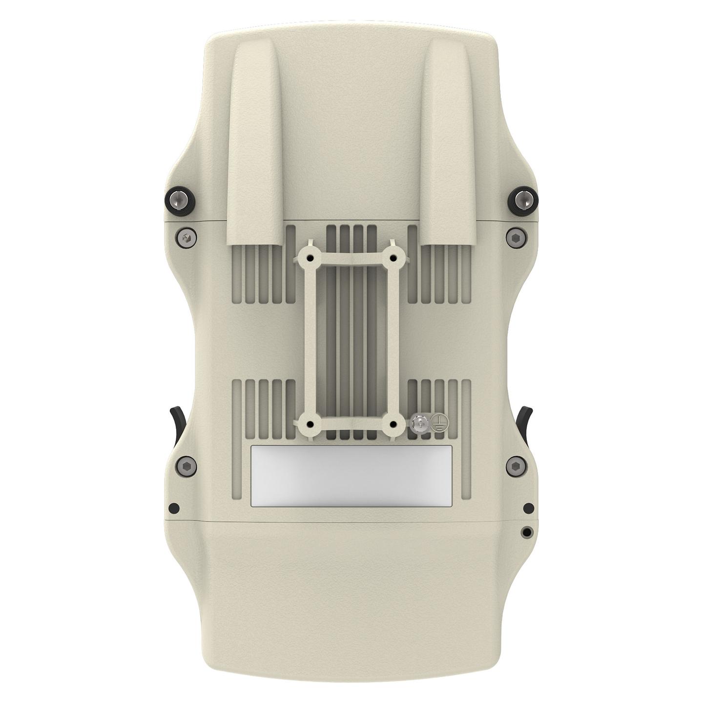 Access Point MikroTik NetMetal 5, Wi-Fi 5, 5GHz, 867Mbps, 2x2, 1x Gigabit Ethernet, 1x SFP, PoE - Hiri - 4