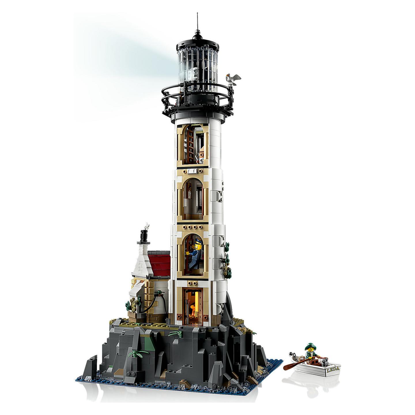 LEGO Ideas Motorised Lighthouse 21335 - 4
