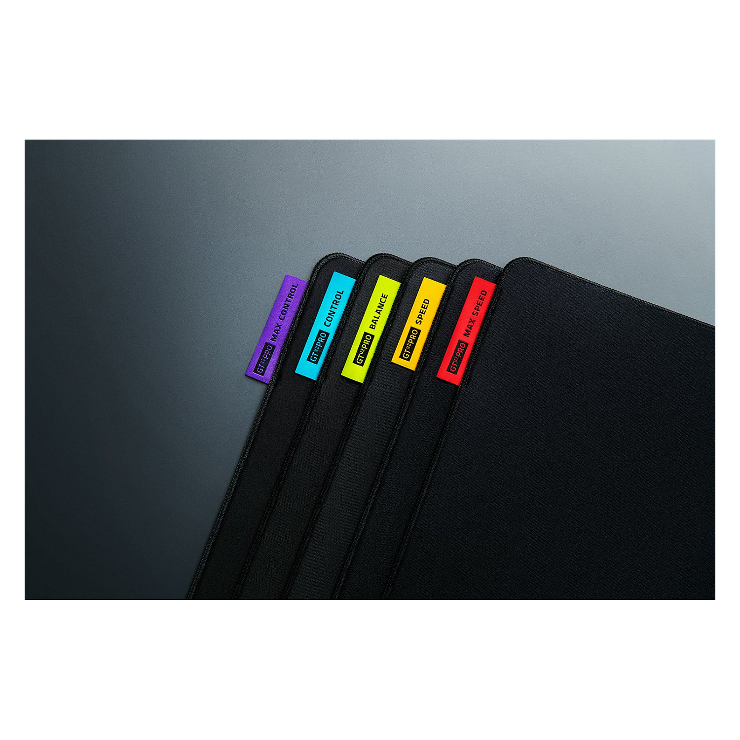 Mauspad Gaming Razer Gigantus V2 Pro L / Control / Sipërfaqe Tekstile / GlideCore Foam / Bazë Kundër Rrëshqitjes / 500 x 480 mm - Zezë - 4
