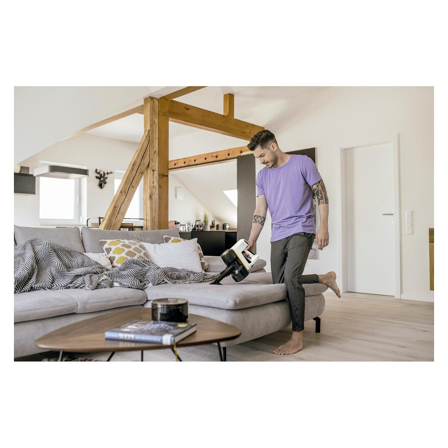 Fshesë me vakum Kärcher VC 4 Cordless myHome / 21.6V / 30 min / 0.65L - Zezë/Verdhë - 4