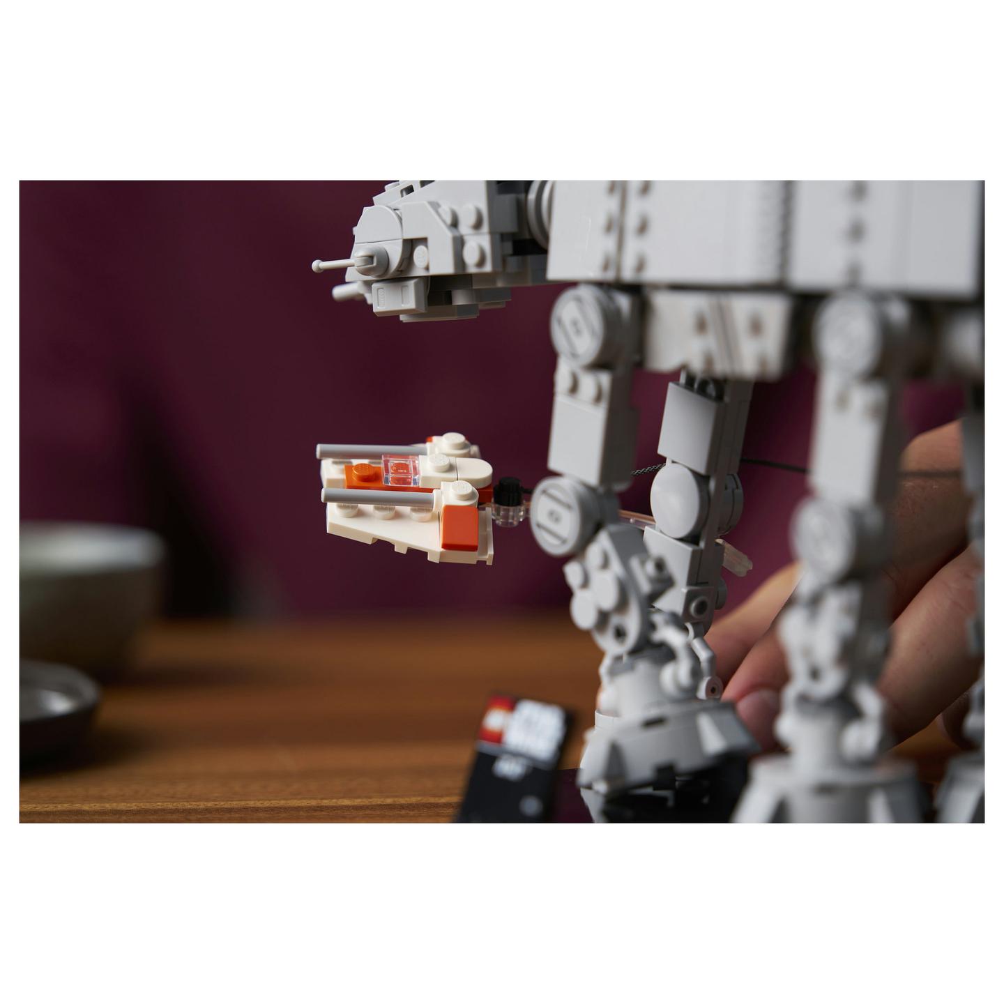 LEGO Star Wars AT-AT 75440 - 22