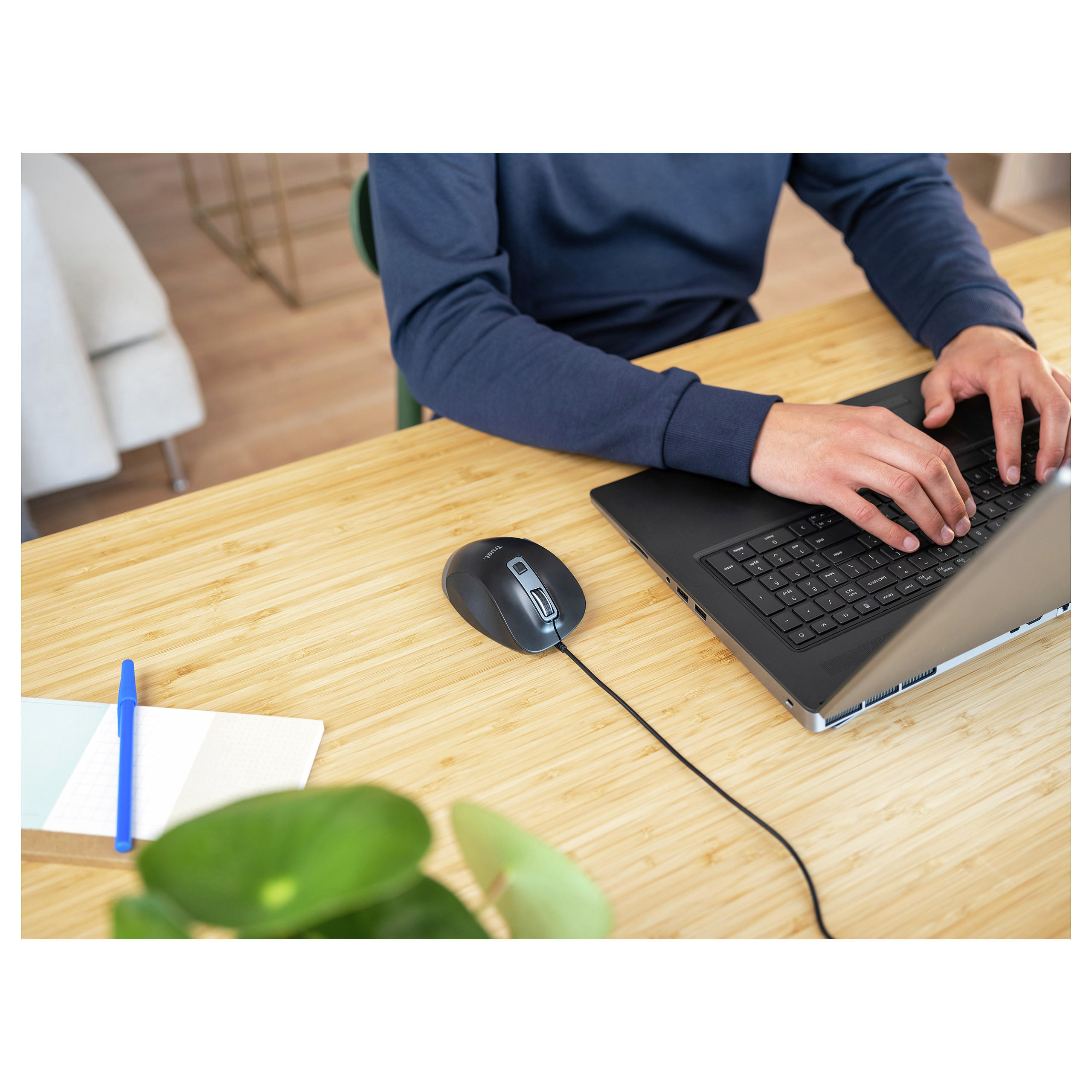 Maus me kabllo Trust Fyda / USB-A / Optik / 600–5000 DPI / 6 Butona - Zezë - 8