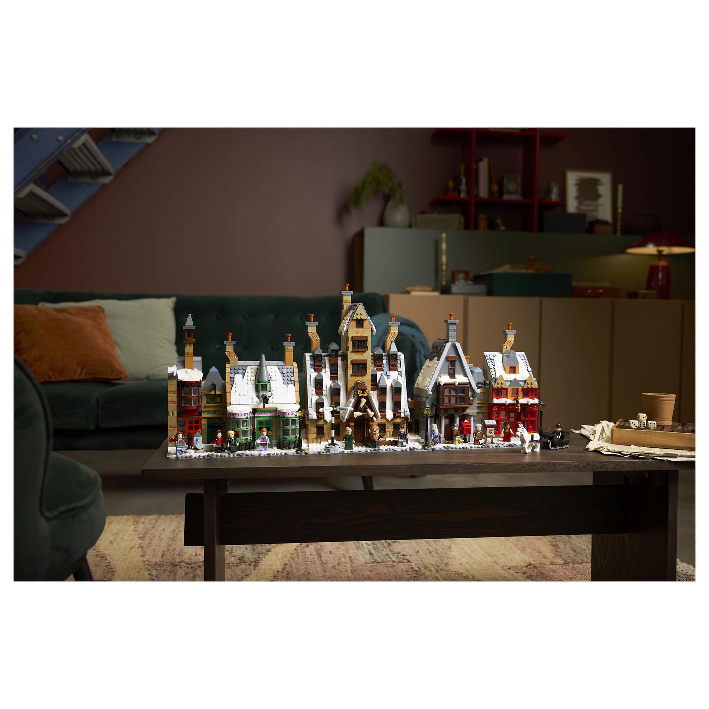 LEGO Harry Potter Hogsmeade Village – Collectors' Edition - 25
