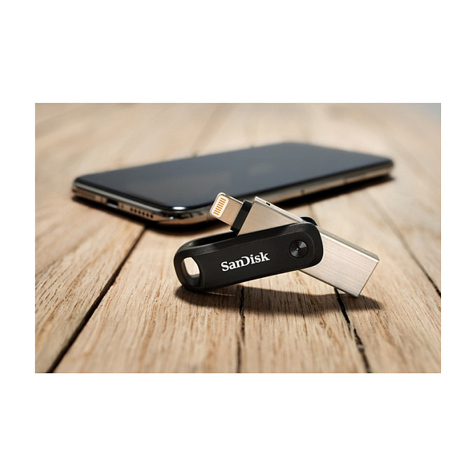 USB Flash Drive SanDisk iXpand Go / 128GB / USB-A + Lightning / USB 3.2 Gen 1 / Password Protection – Zezë/Argjend - 7