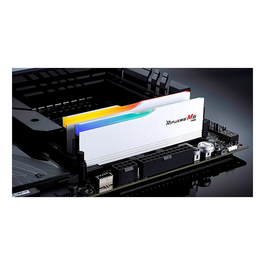 RAM Memorie DDR5 G.Skill Ripjaws M5 RGB / 32GB (2x16GB) / DIMM / 6000MHz / CL32 - 2