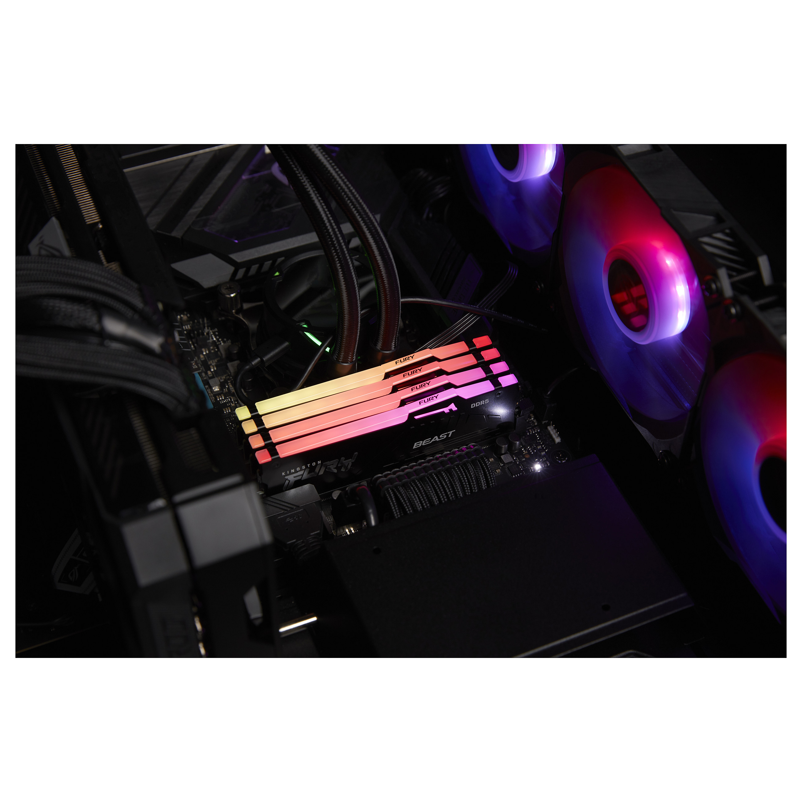 RAM Memorie DDR5 Kingston FURY Beast RGB / 16GB / DIMM / 6400MT/s / CL32 / ECC - Zezë - 8