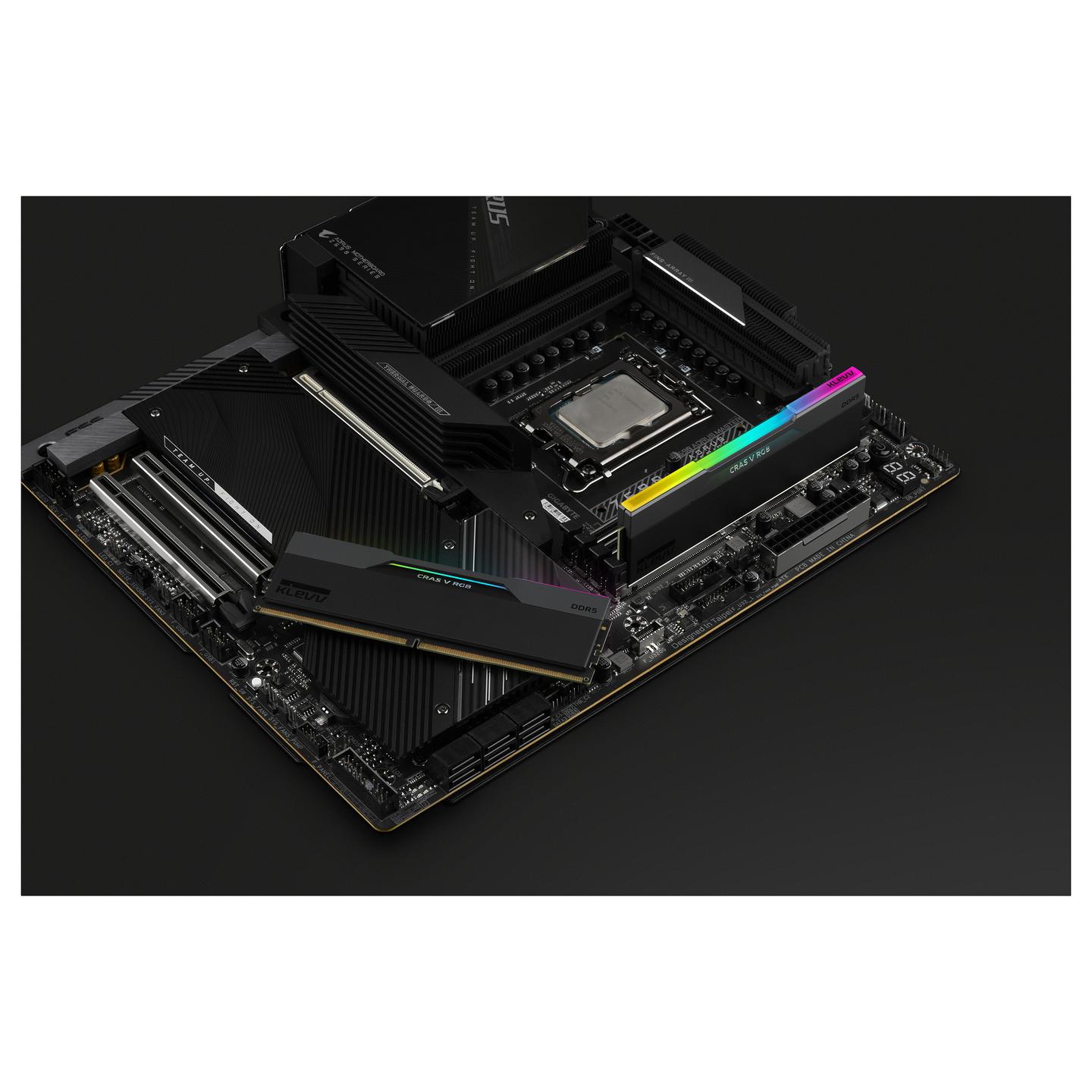 RAM Memorie KLEVV CRAS V RGB, 64GB (2 × 32GB), DDR5, 6000MT/s, CL30-36-36-76, Intel XMP 3.0, AMD EXPO - Zezë - 11