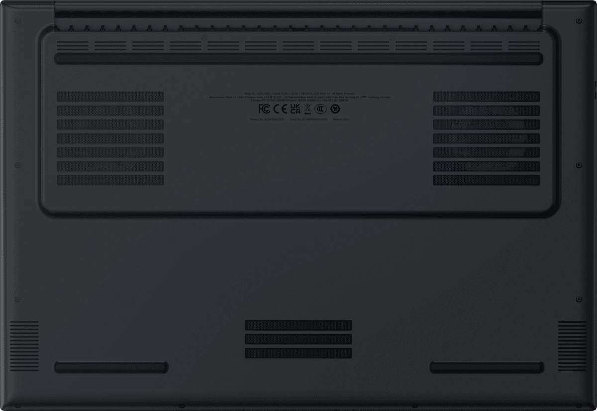 Laptop Gaming Razer Blade 16 / Core Ultra 9 386H / 64GB LPDDR5X / 1TB / 16" WQXGA OLED 240Hz / RTX 5080 16GB - Zezë - 7