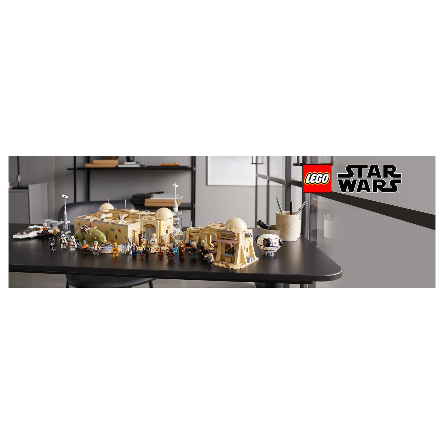 LEGO Star Wars Mos Eisley Cantina 75290 - 11