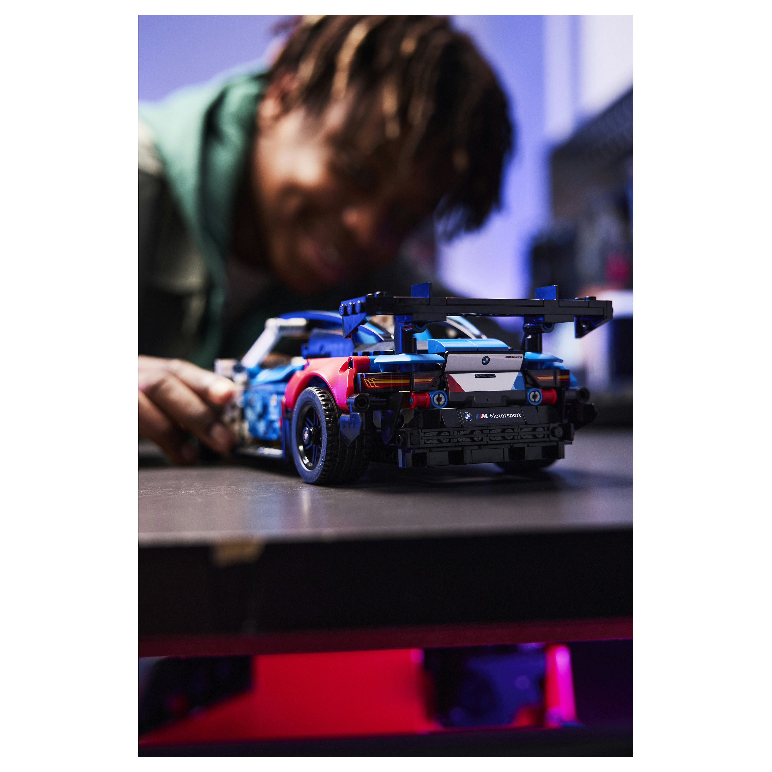 LEGO Technic BMW M4 GT3 EVO Race Car 42226 - 3