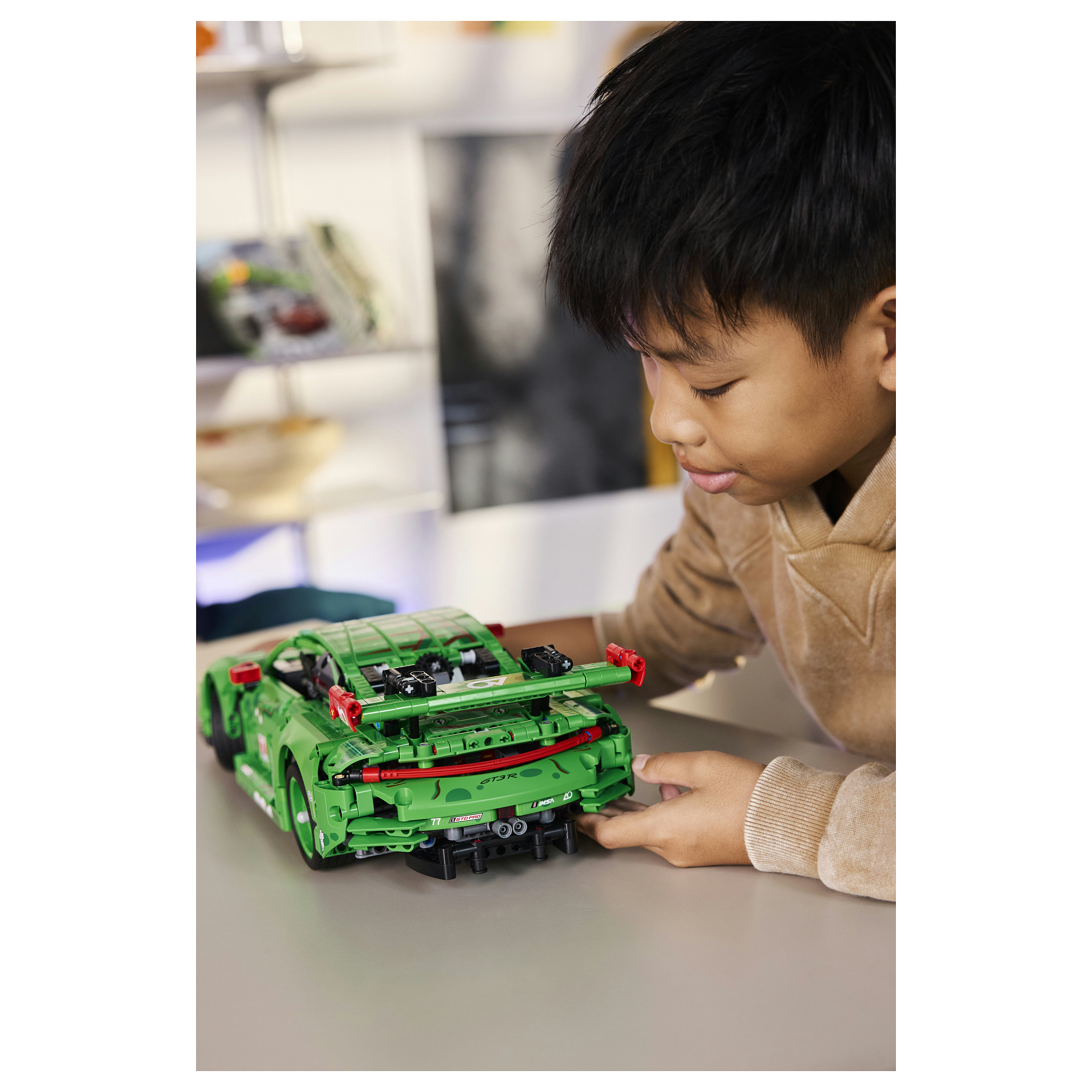 LEGO Technic Porsche 911 GT3 R REXY AO Racing Car 42224 - 3