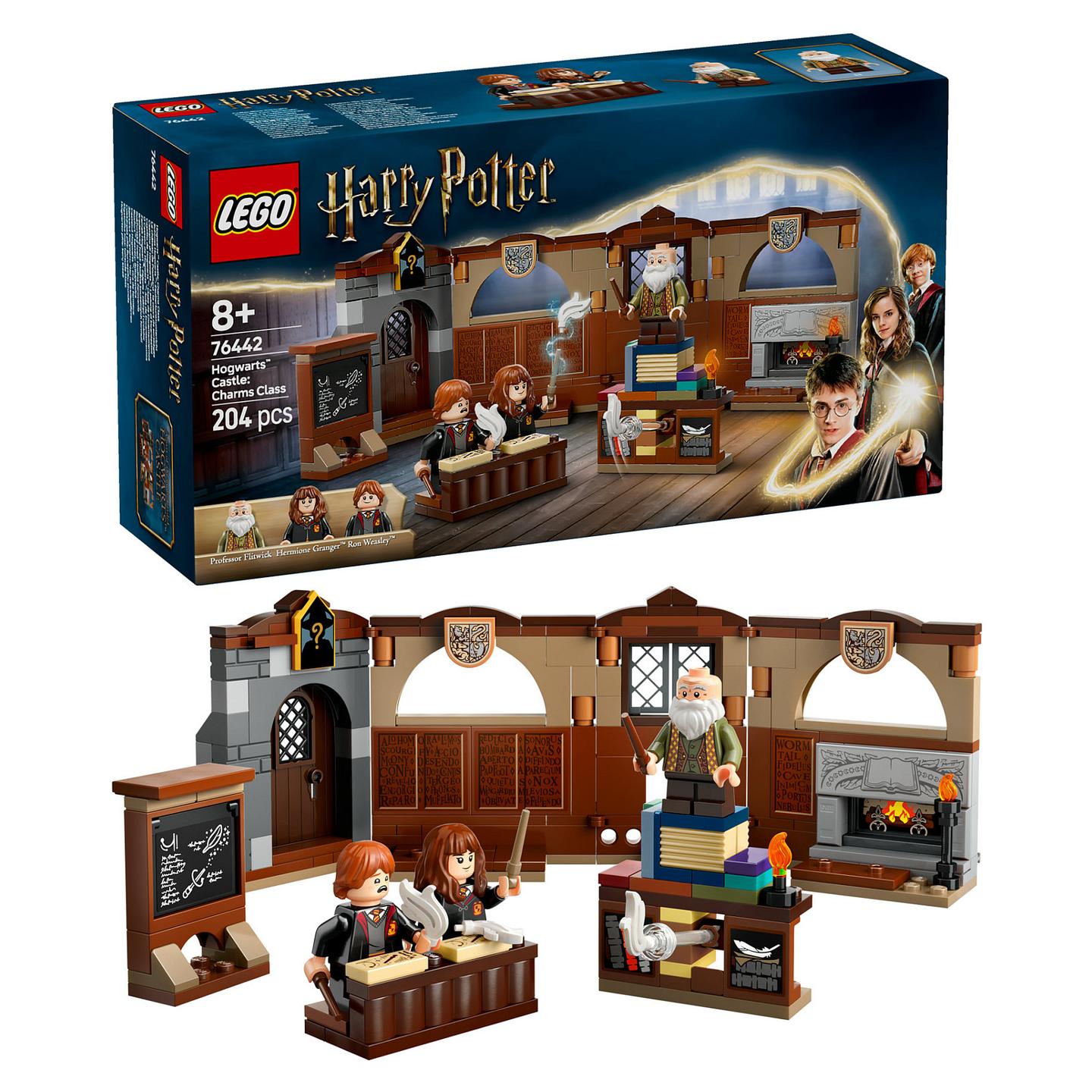 LEGO Harry Potter Hogwarts Castle: Charms Class - 14