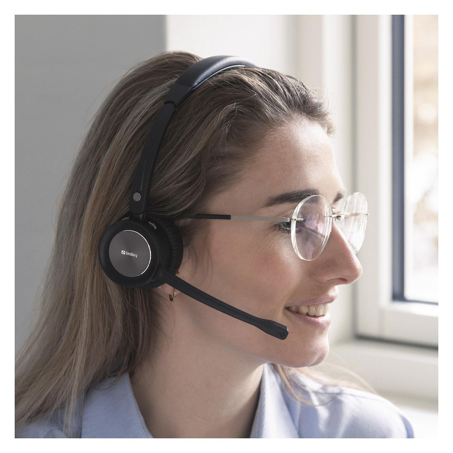 Kufje pa kabllo Sandberg Wireless Office Headset Pro+ / Stereo / Bluetooth 5.2 / Mikrofon me reduktim zhurme / 30 m / Bazë karikimi – Zezë - 8