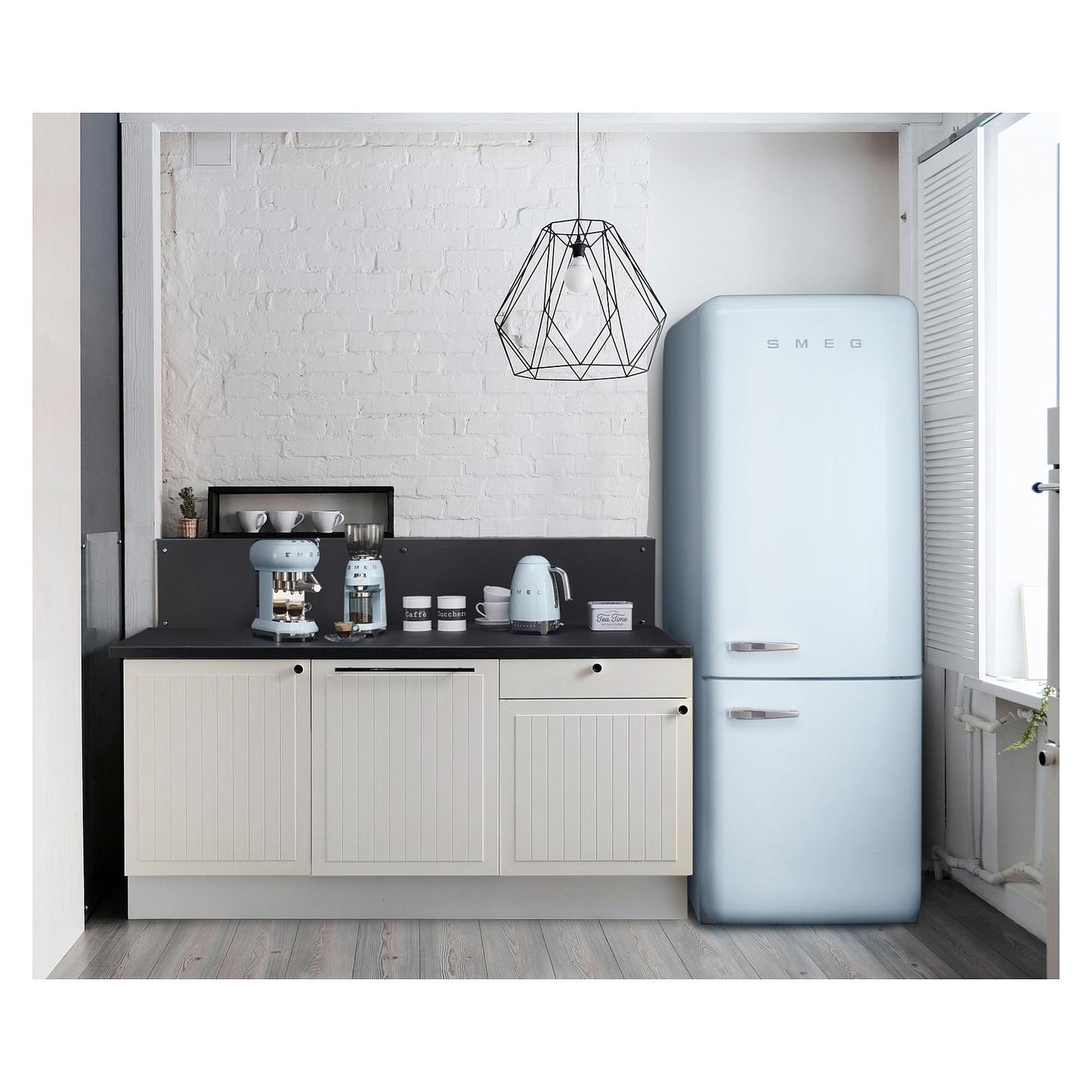 Çajnik Elektrik Smeg KLF04PBEU, 1.7L, 2400W, Temperaturë e Rregullueshme, 360° – Blu - 10