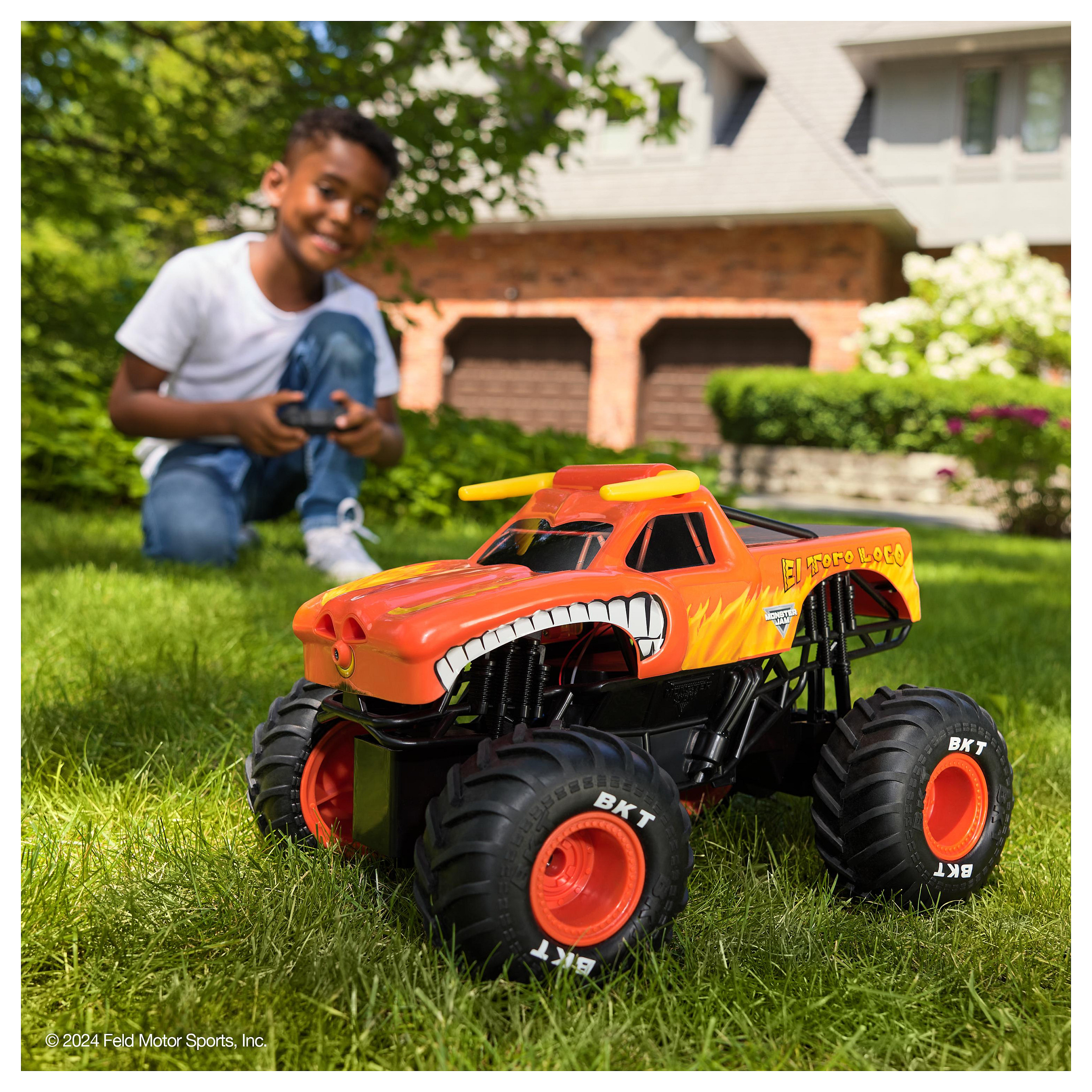 Lodra Spin Master Monster Jam El Toro Loco RC Monster Truck â 1:15 Scale / 2.4 GHz / Smoke Effects / Dual Joystick - ZezĂ«/Portokalli - 6
